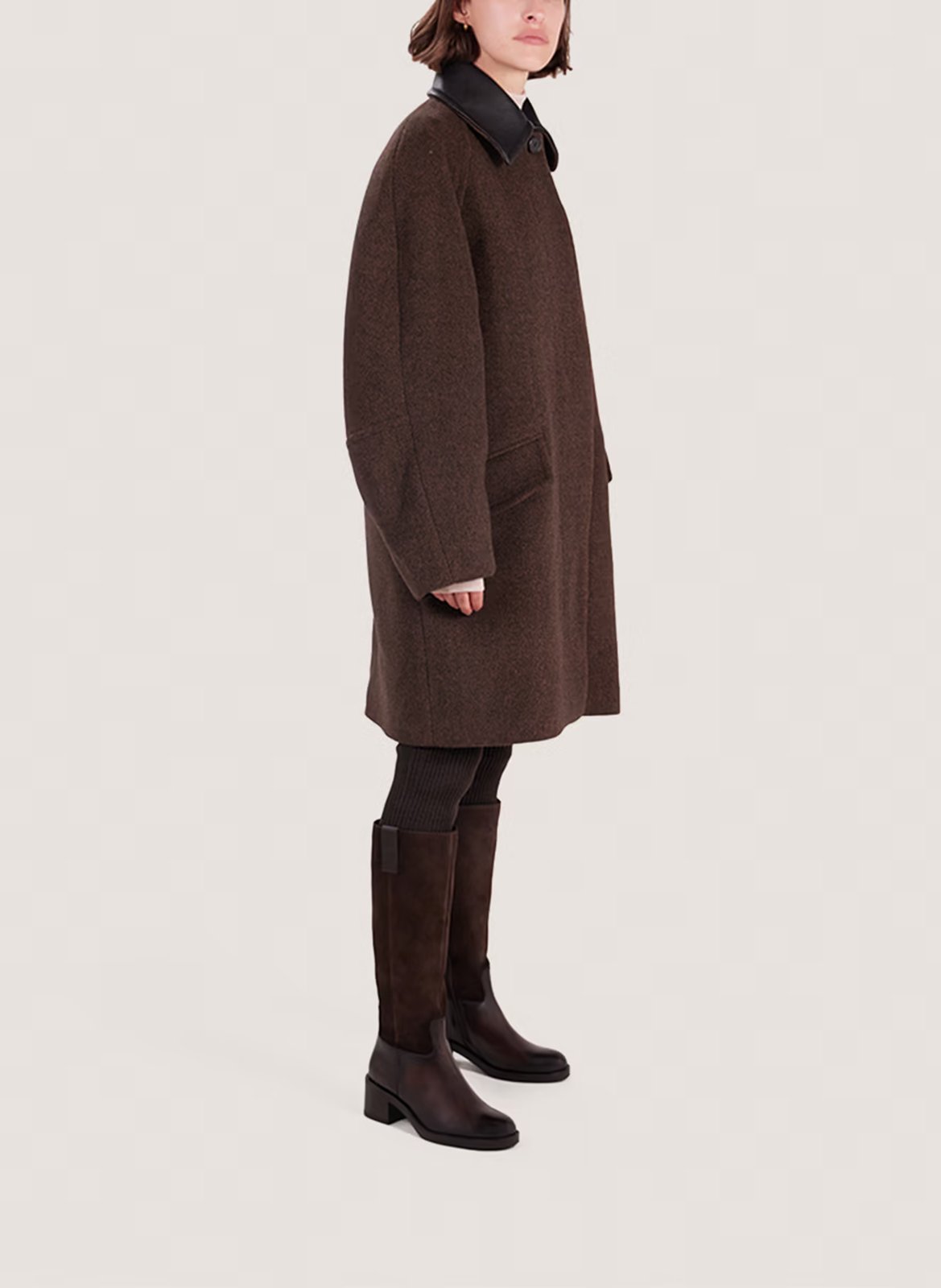 ATTENTE REF JONAK Brown