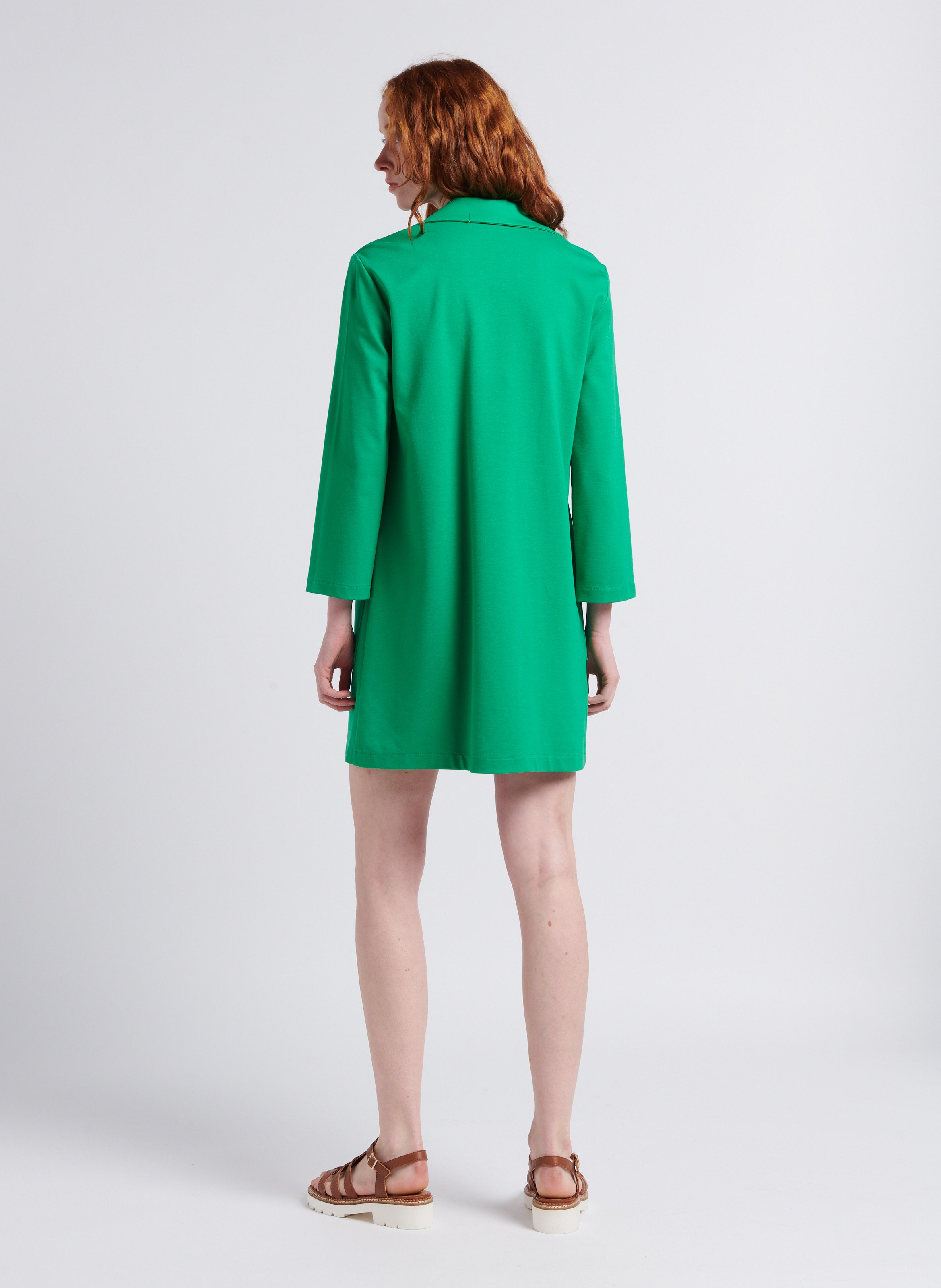 Short straight V-neck dress with 3/4 sleeves IMPERIAL Green