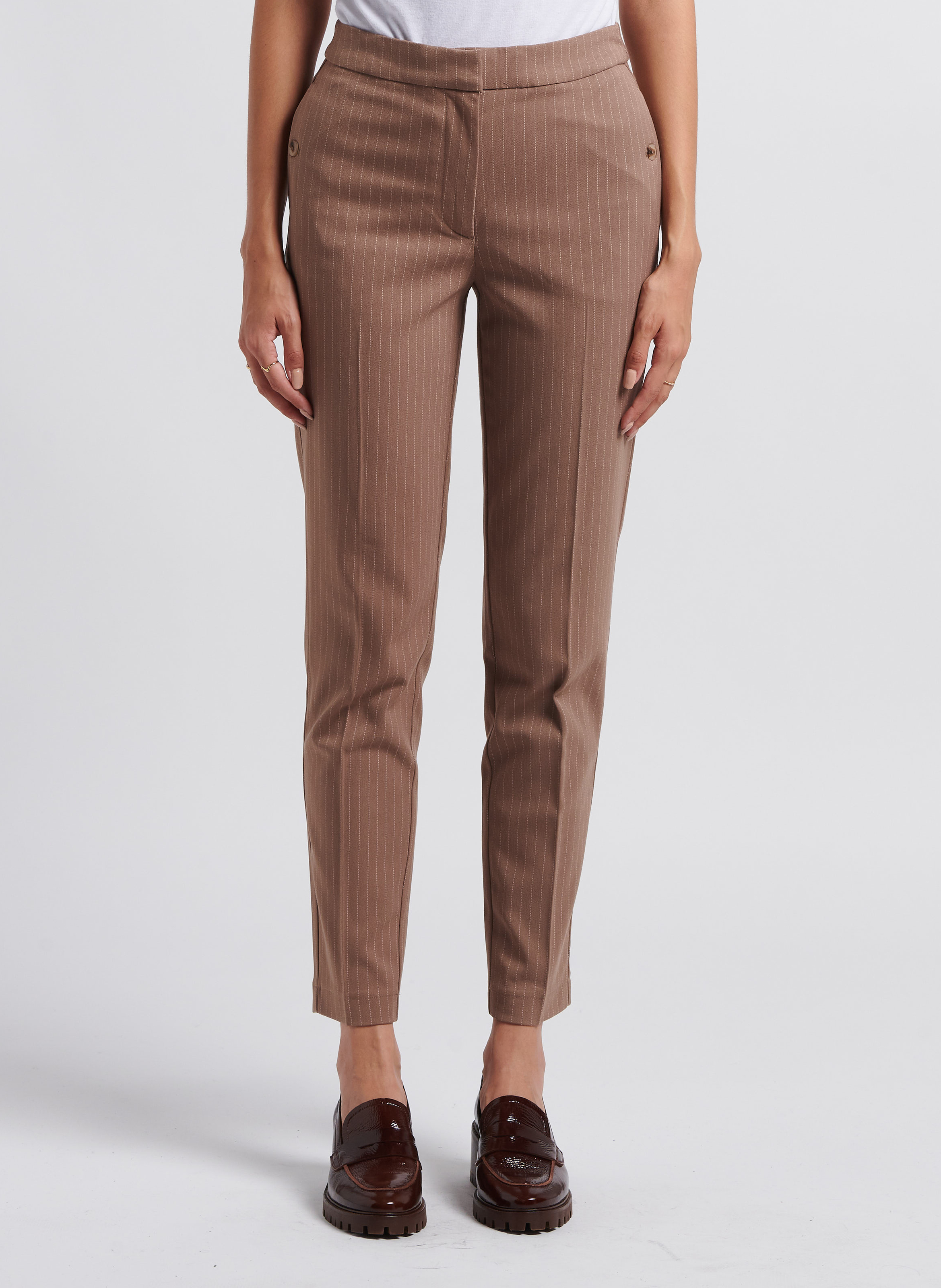 Pantalon taille haute fuselé VILA Marron