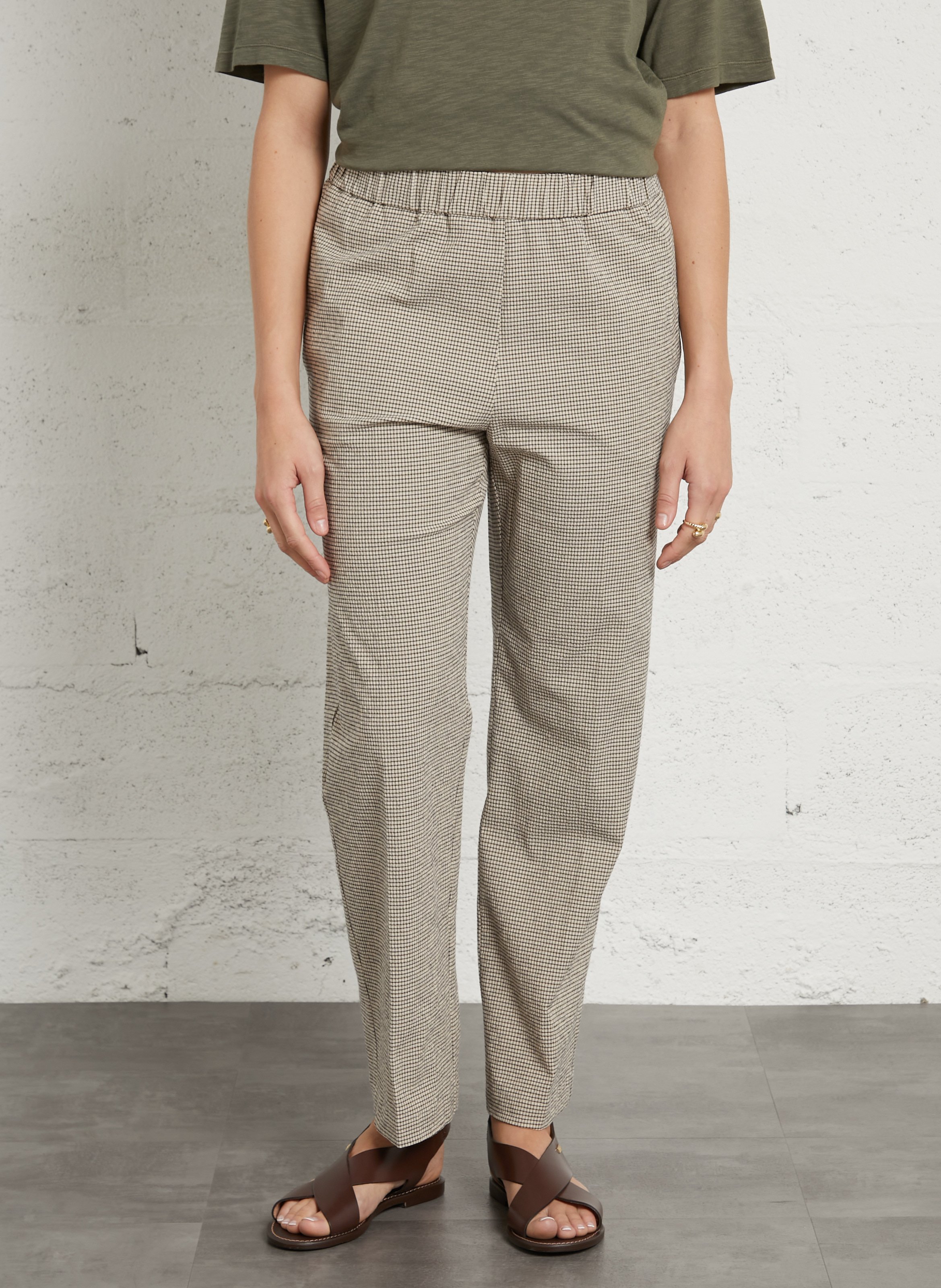 Elastische Karottenhose mit Muster POMANDERE Beige