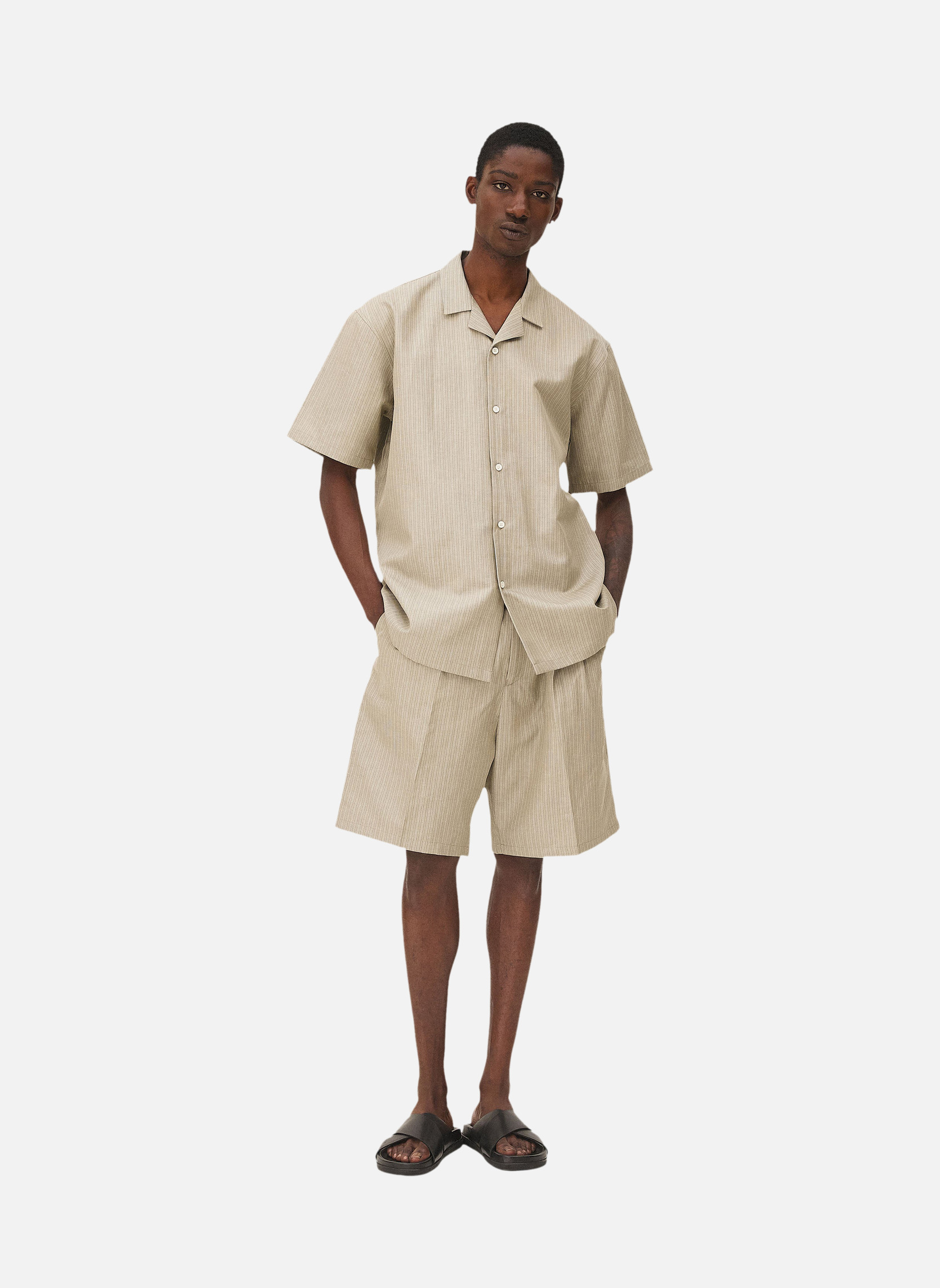 Pleated shorts in Como Beige Stripes Noyoco Beige