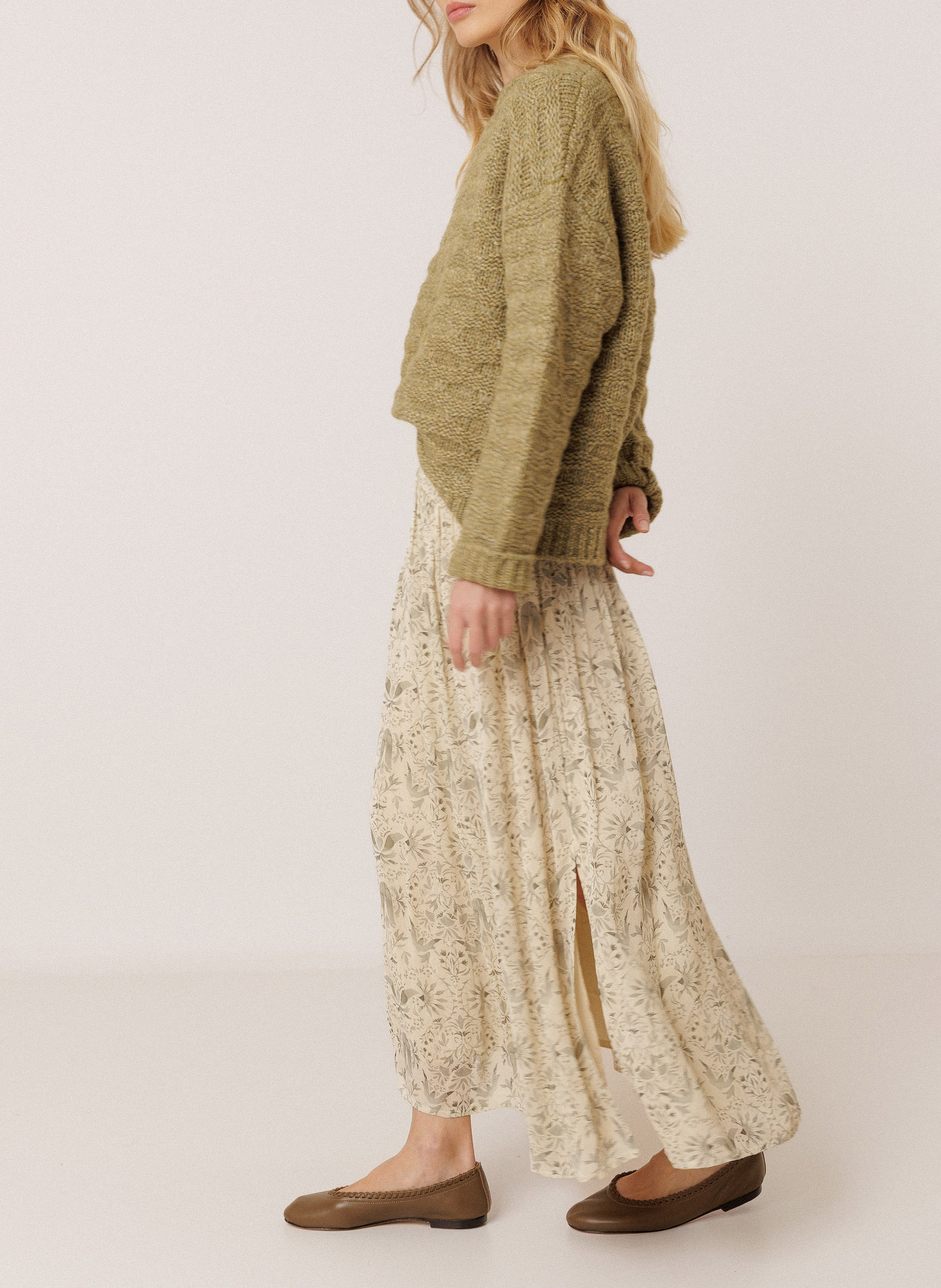 Long flared skirt INDI & COLD Green