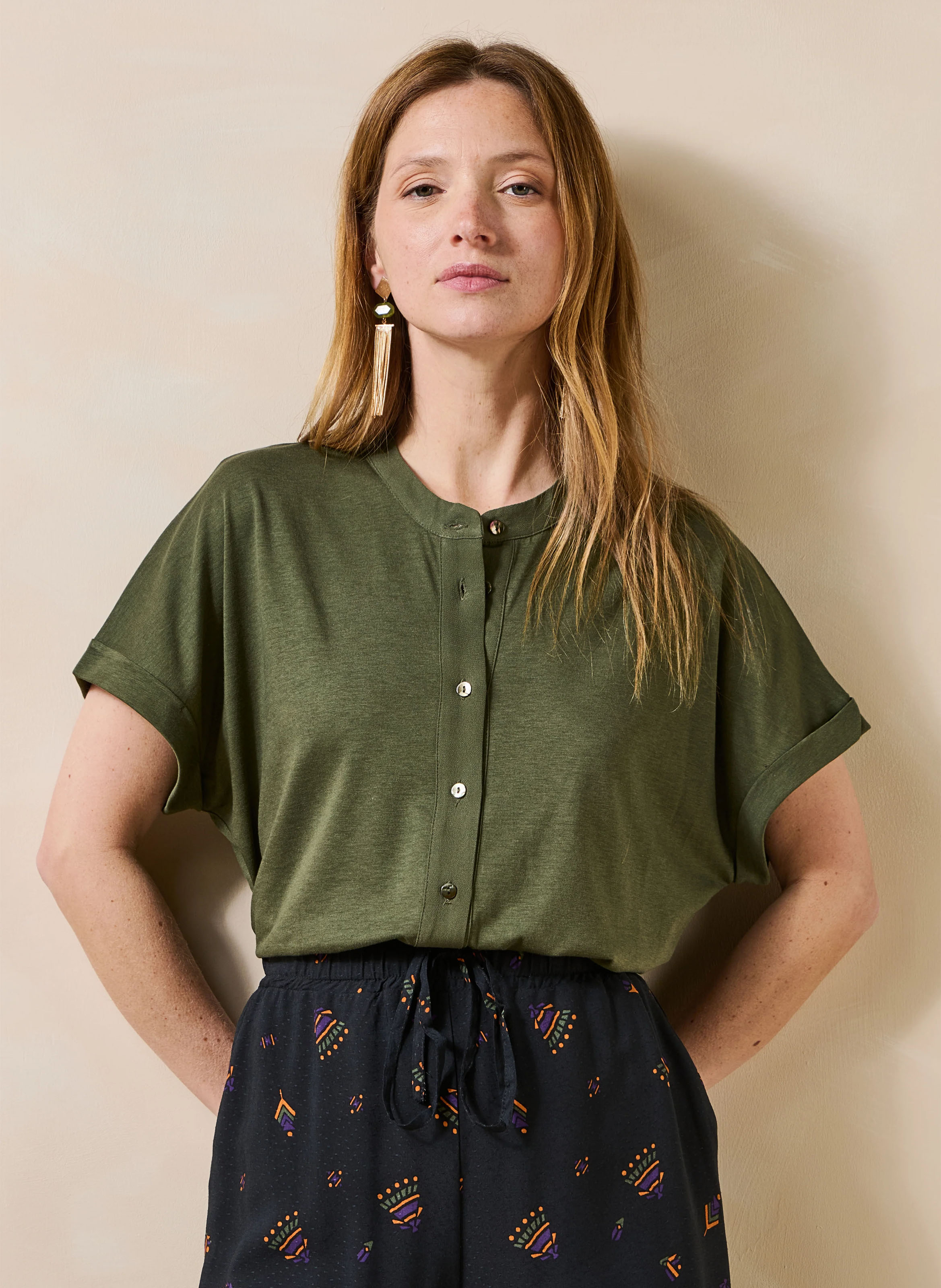Top manches courtes boutonné uni LA FEE MARABOUTEE Vert