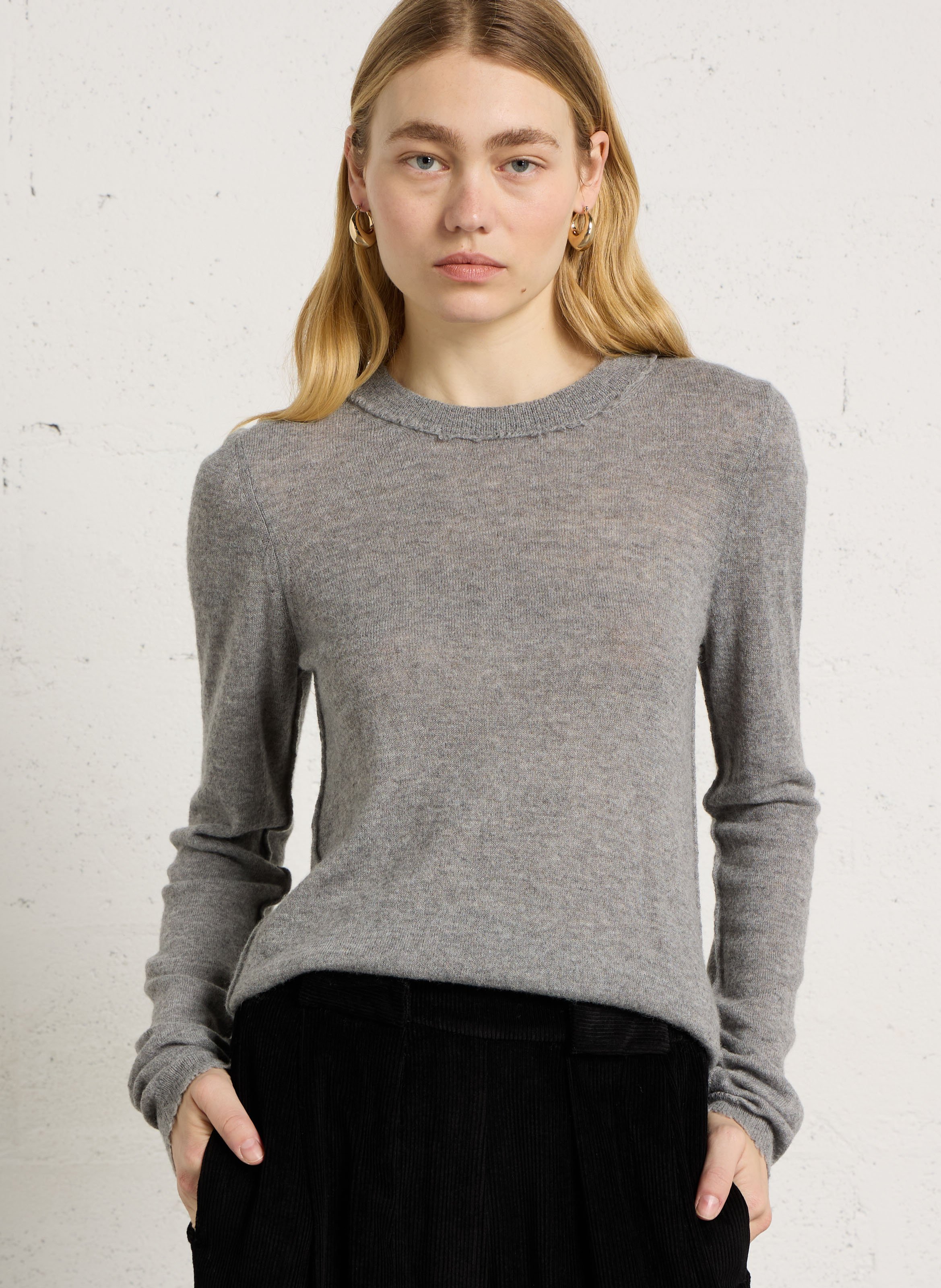 Round-neck wool-blend straight-cut sweater MOMONI Grey
