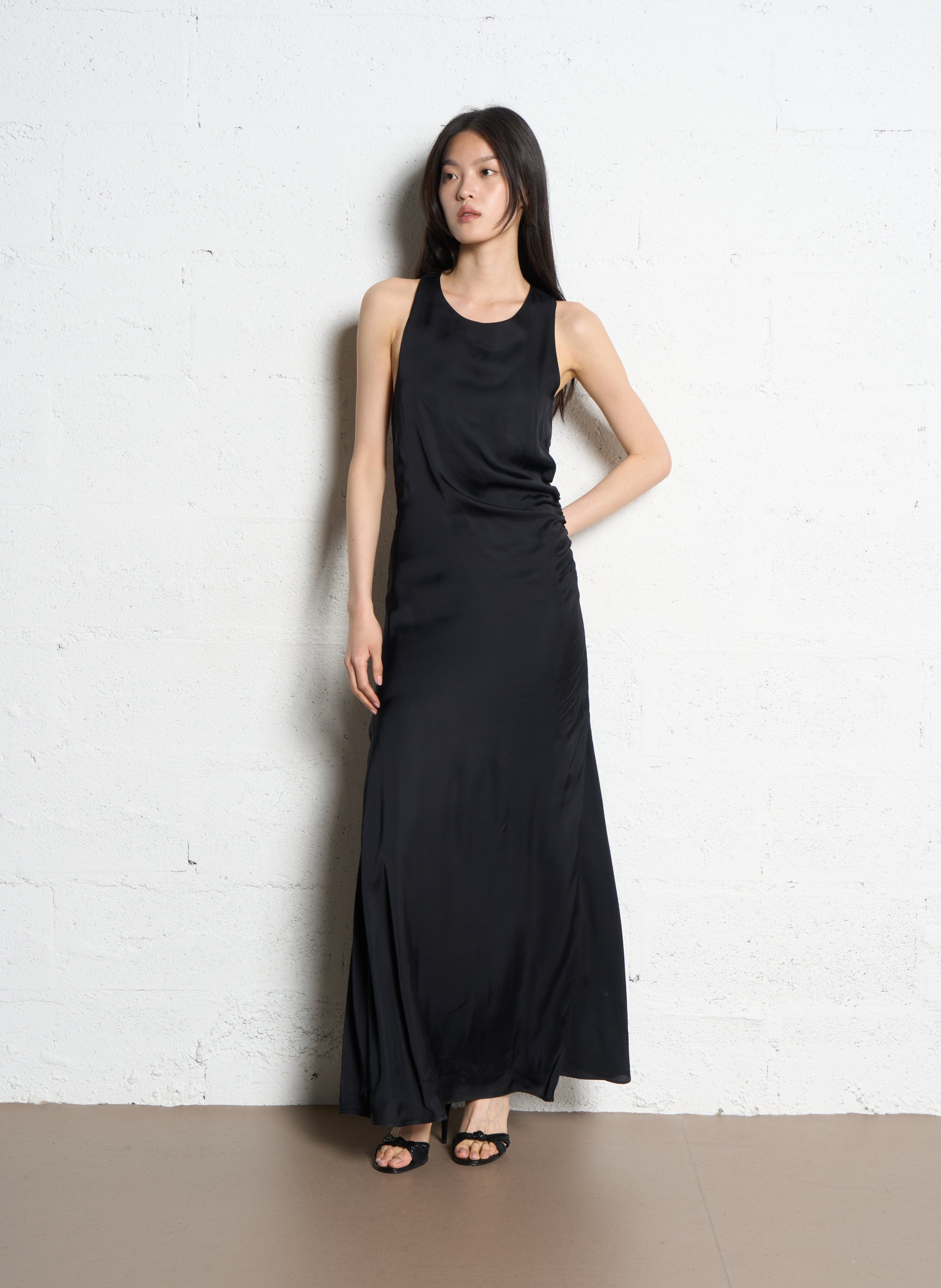 Robe longue col rond satinée IKKS Noir