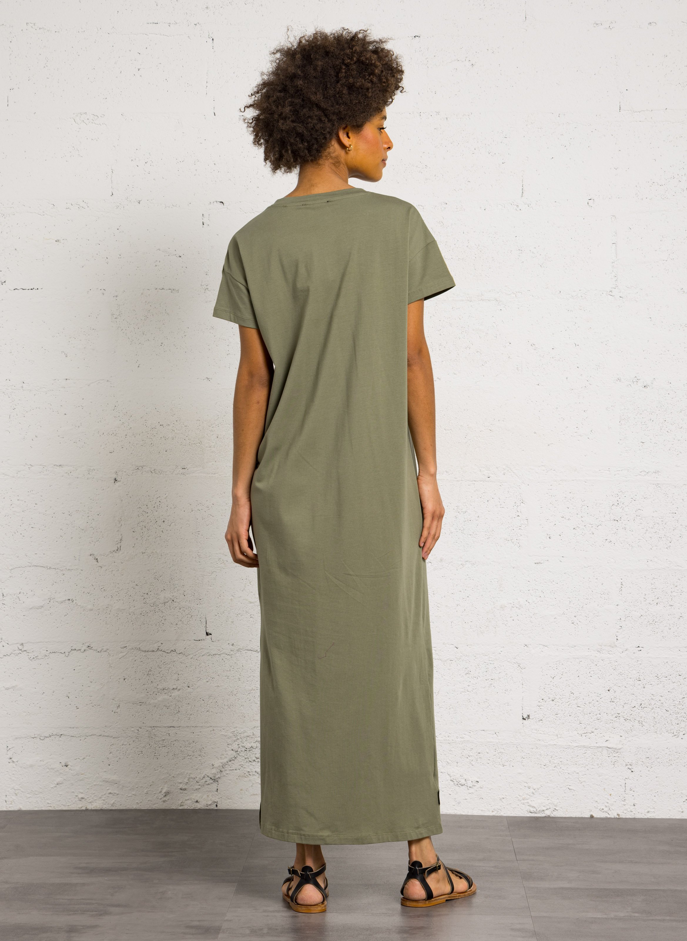 Lange jurk met V-hals van stretchkatoen LE TEMPS DES CERISES Groen