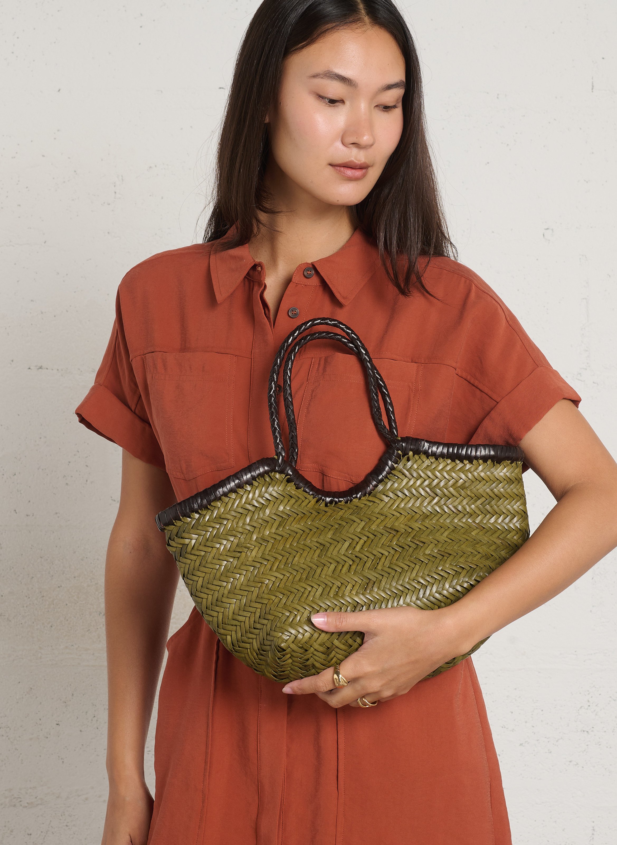 Sac à main tressé en cuir DRAGON DIFFUSION Marron