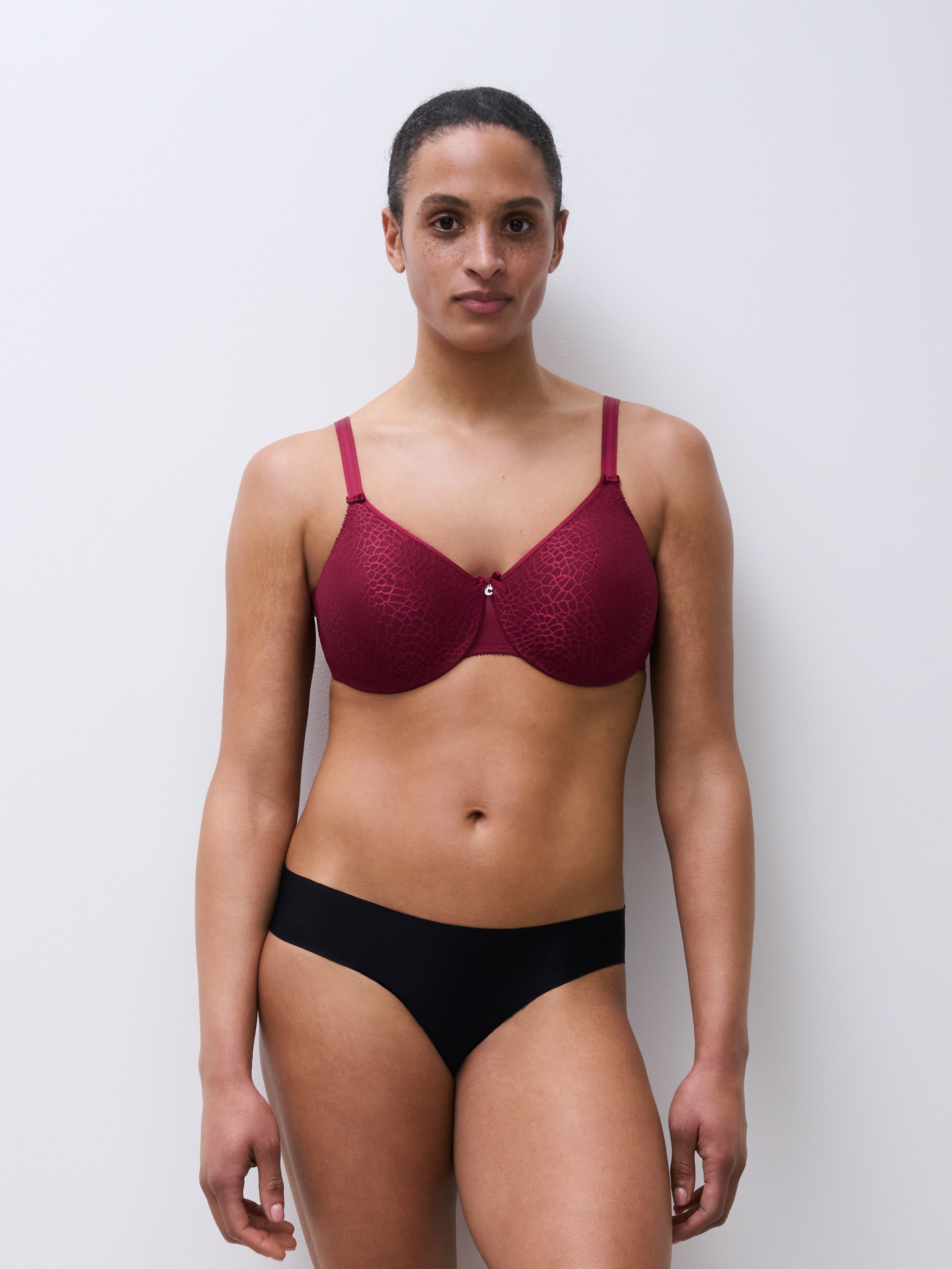 Moulded full-cup bra CHANTELLE Pink