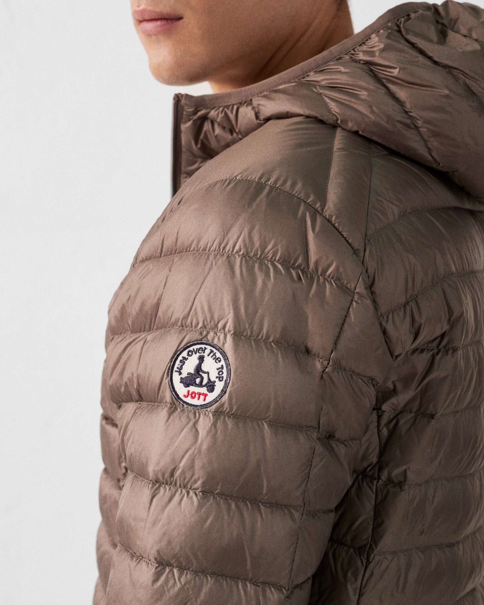 Lightweight hooded puffer jacket nico JOTT Beige