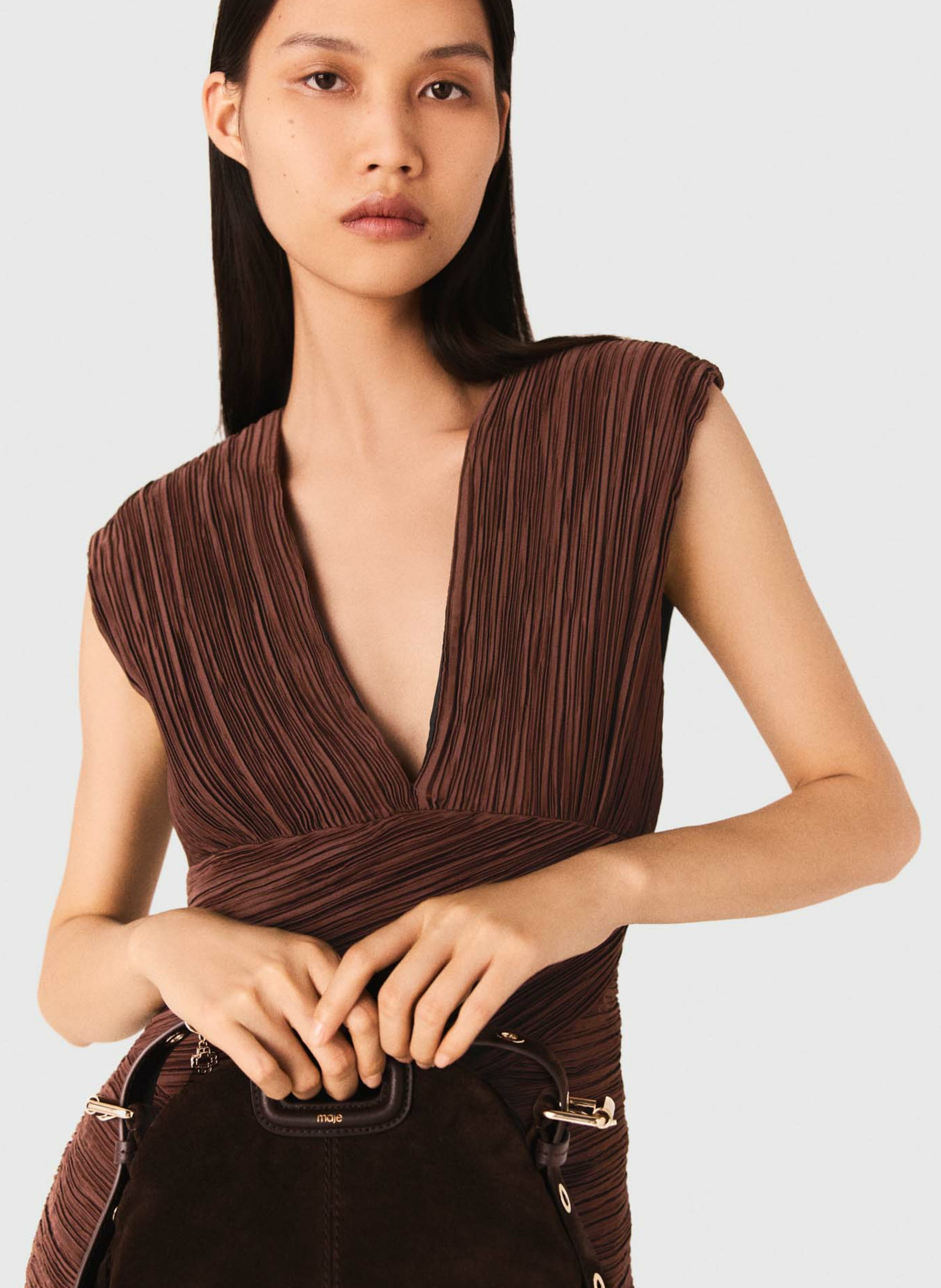 Short bodycon V-neck dress MAJE Brown