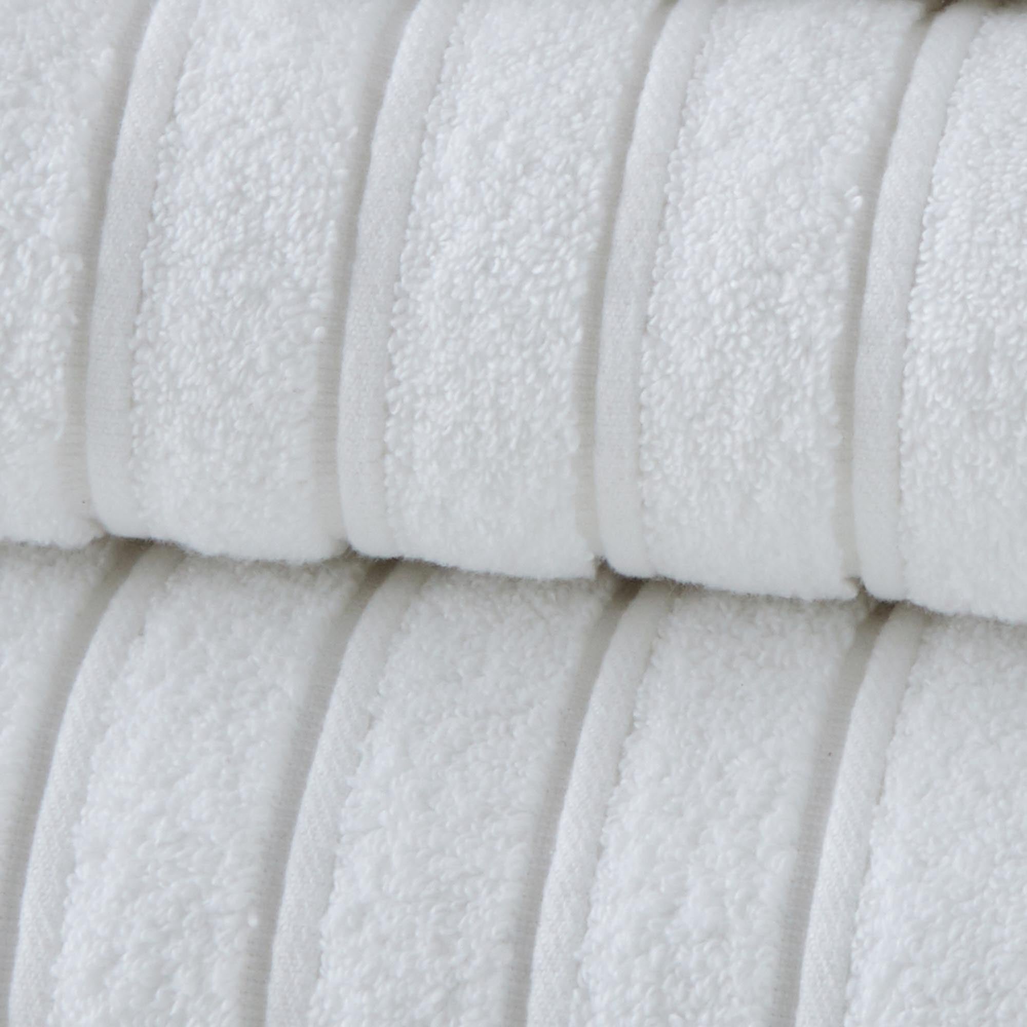 Hand towel MADURA White