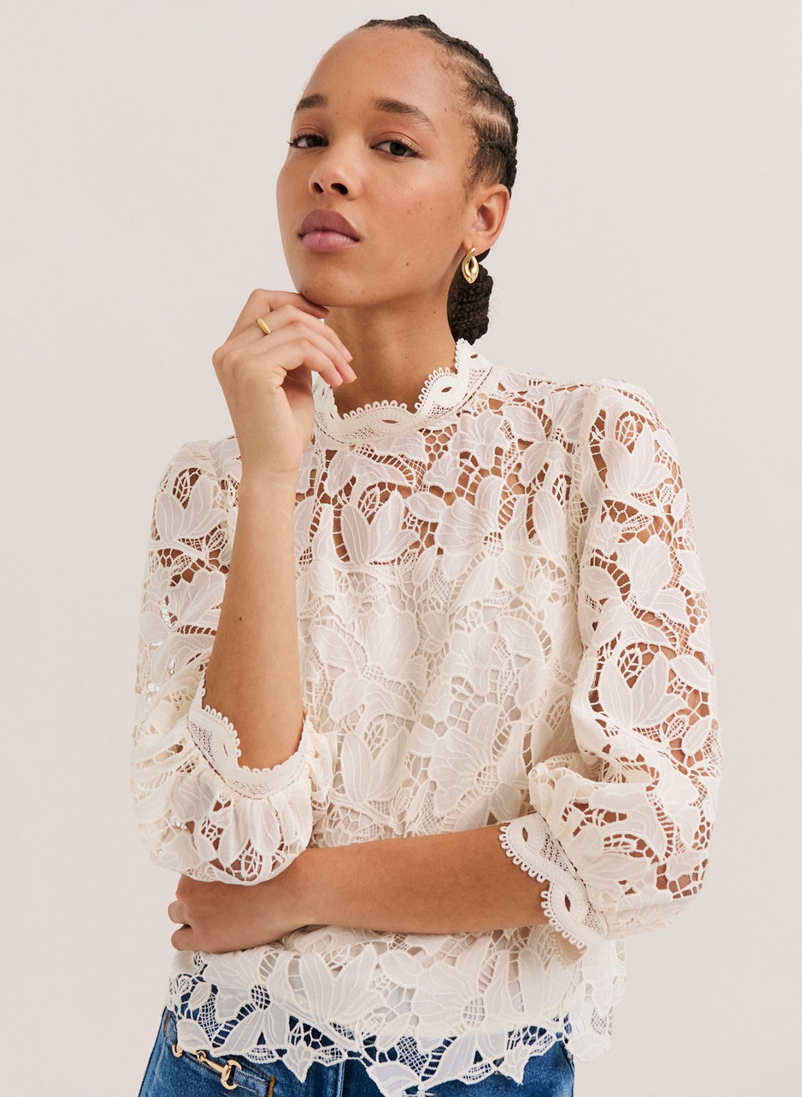 High-neck lace top PABLO Beige