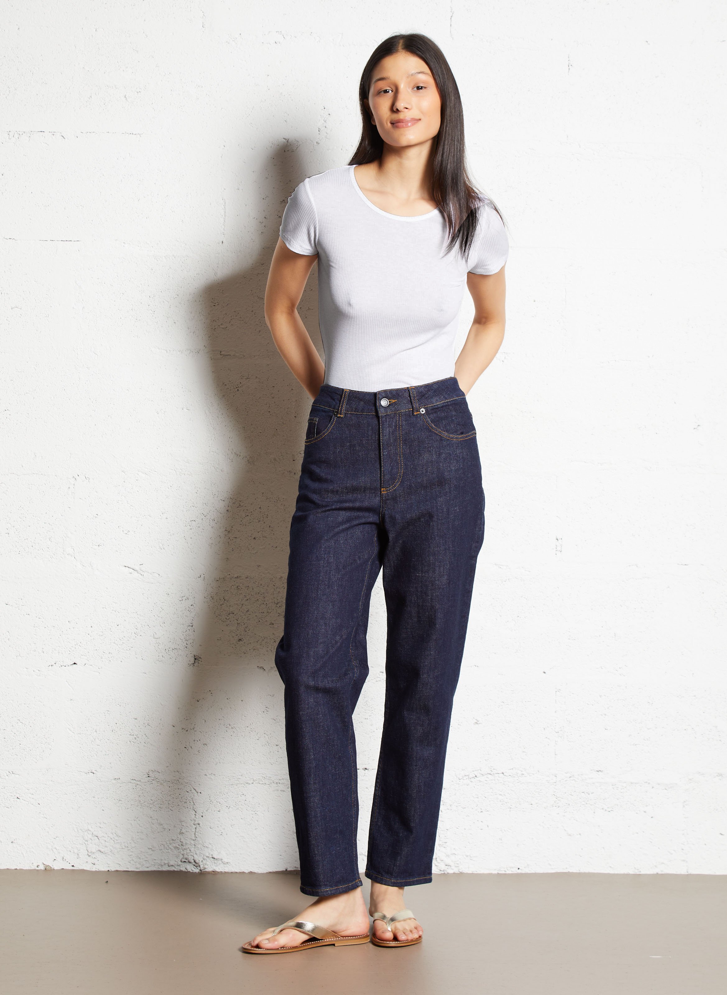 Tee-shirt ajusté côtelé MAJESTIC FILATURES Blanc