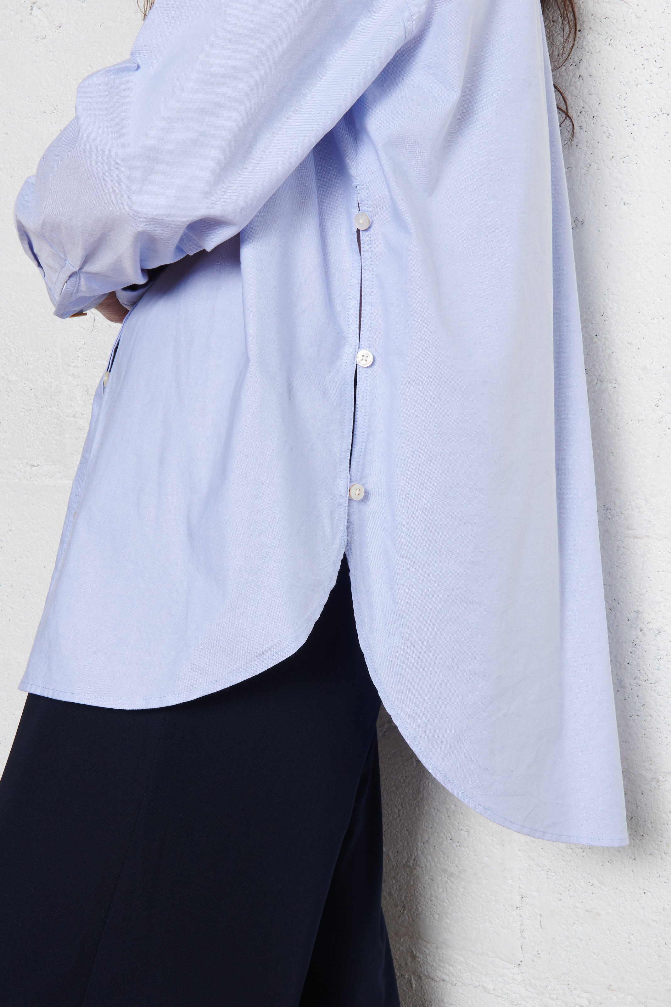 Oversized, katoenen blouse met klassieke kraag RUE DE TOKYO Blauw