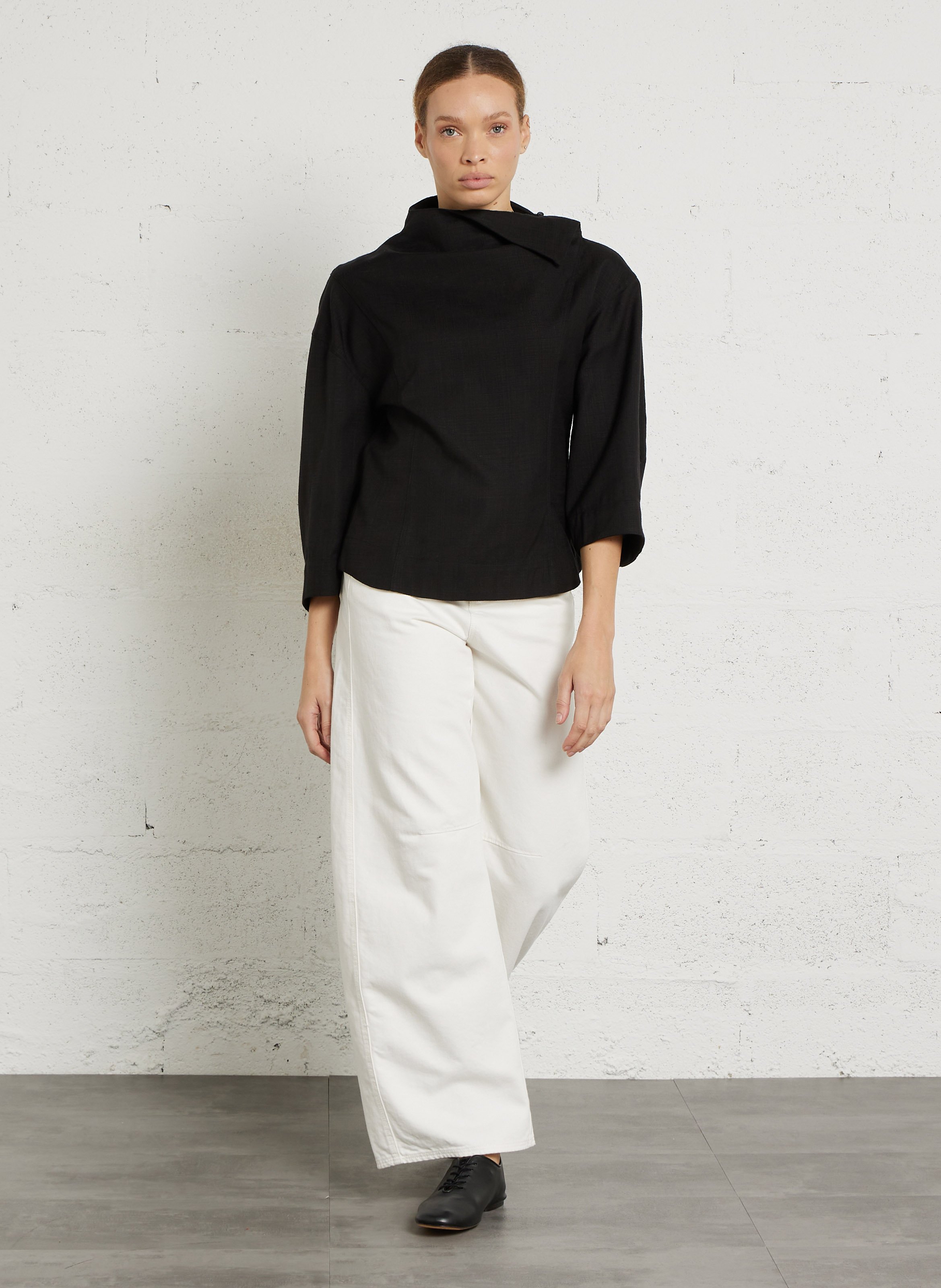 Bluse mit asymmetrischem Kragen SOEUR Schwarz