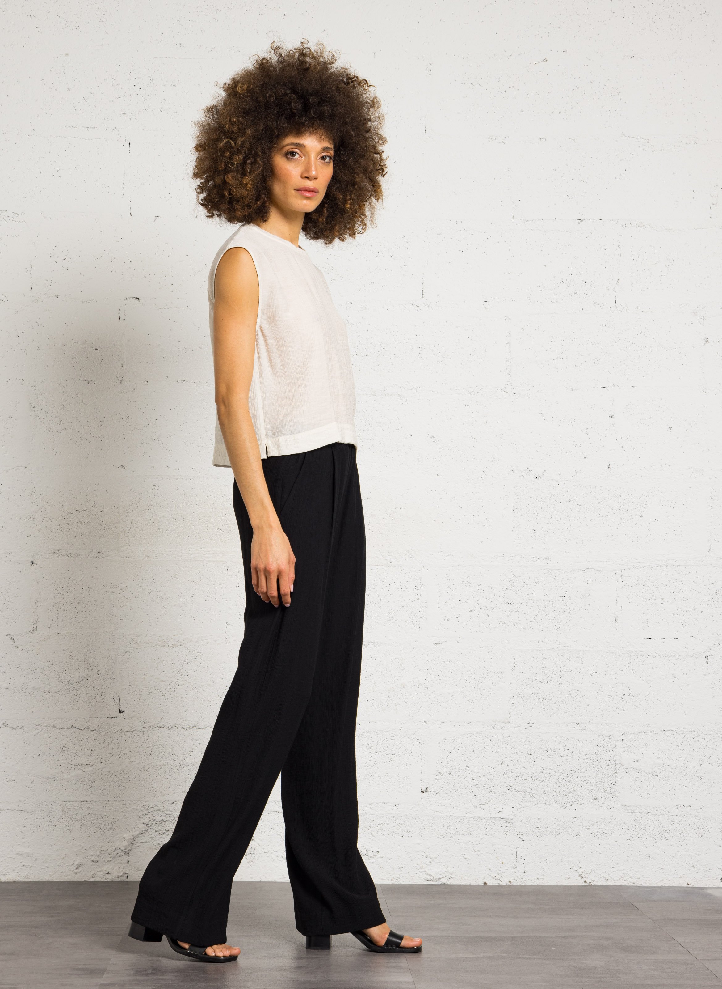 Ärmelloses, weit geschnittenes Top in Uni-Farbe HARTFORD Beige