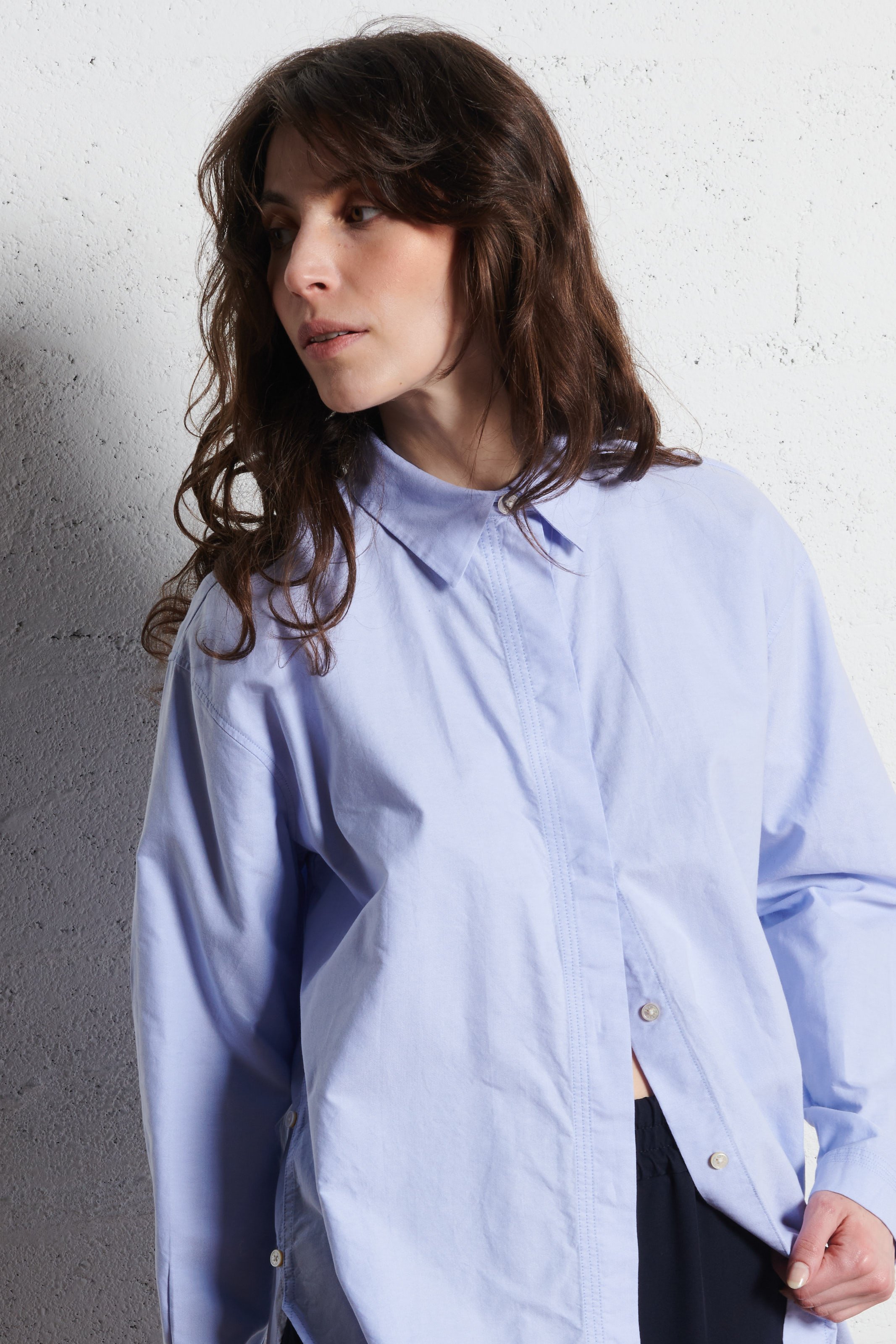 Oversized, katoenen blouse met klassieke kraag RUE DE TOKYO Blauw