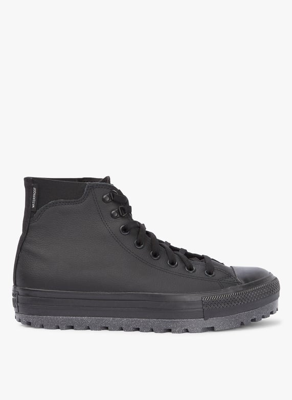 Converses noires montantes sales