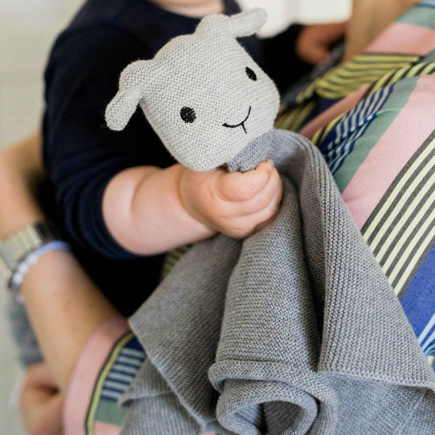 Sheep cotton comforter with rattle KINDSGUT Grey