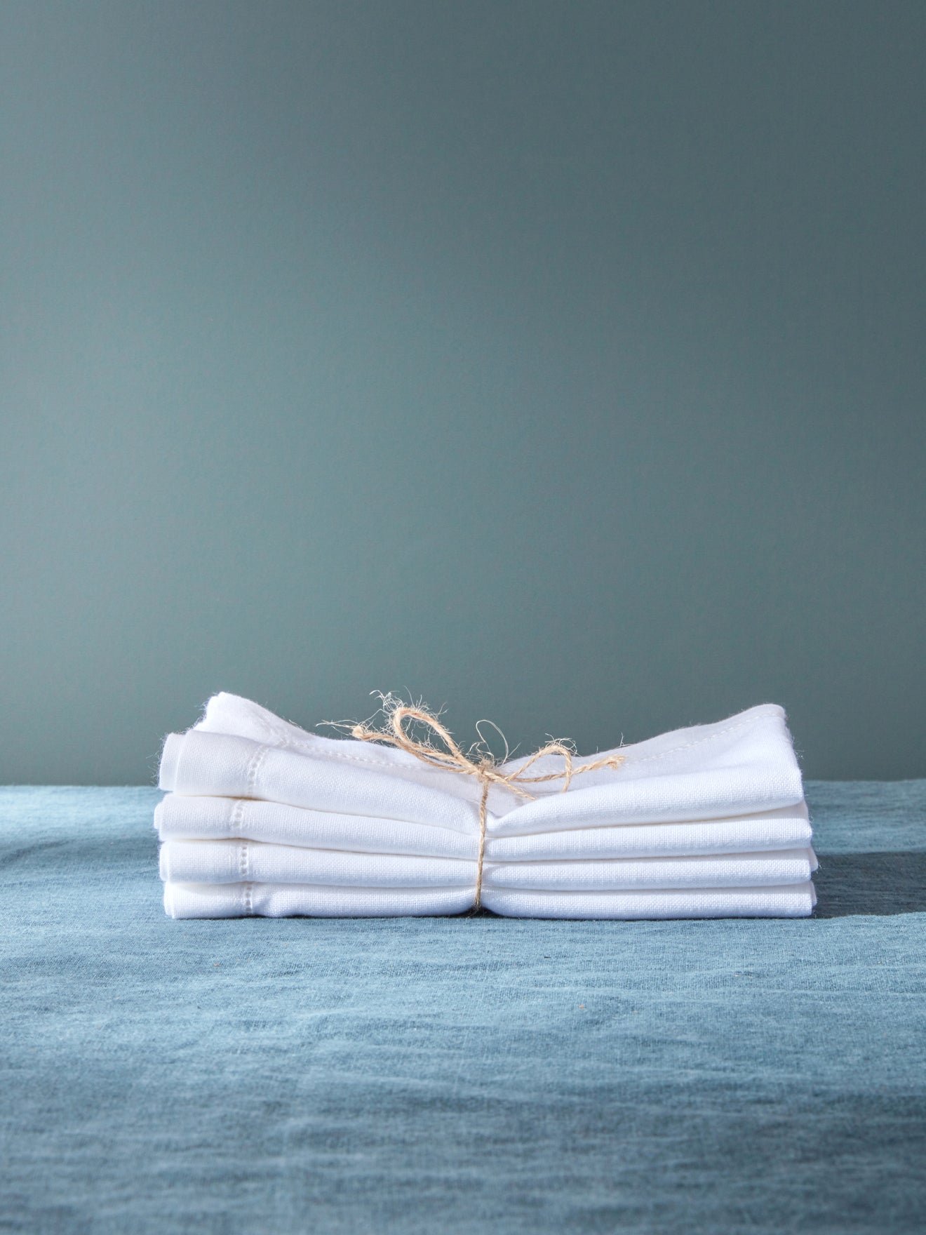 Set of 4 linen-look anti-stain napkins CYRILLUS White