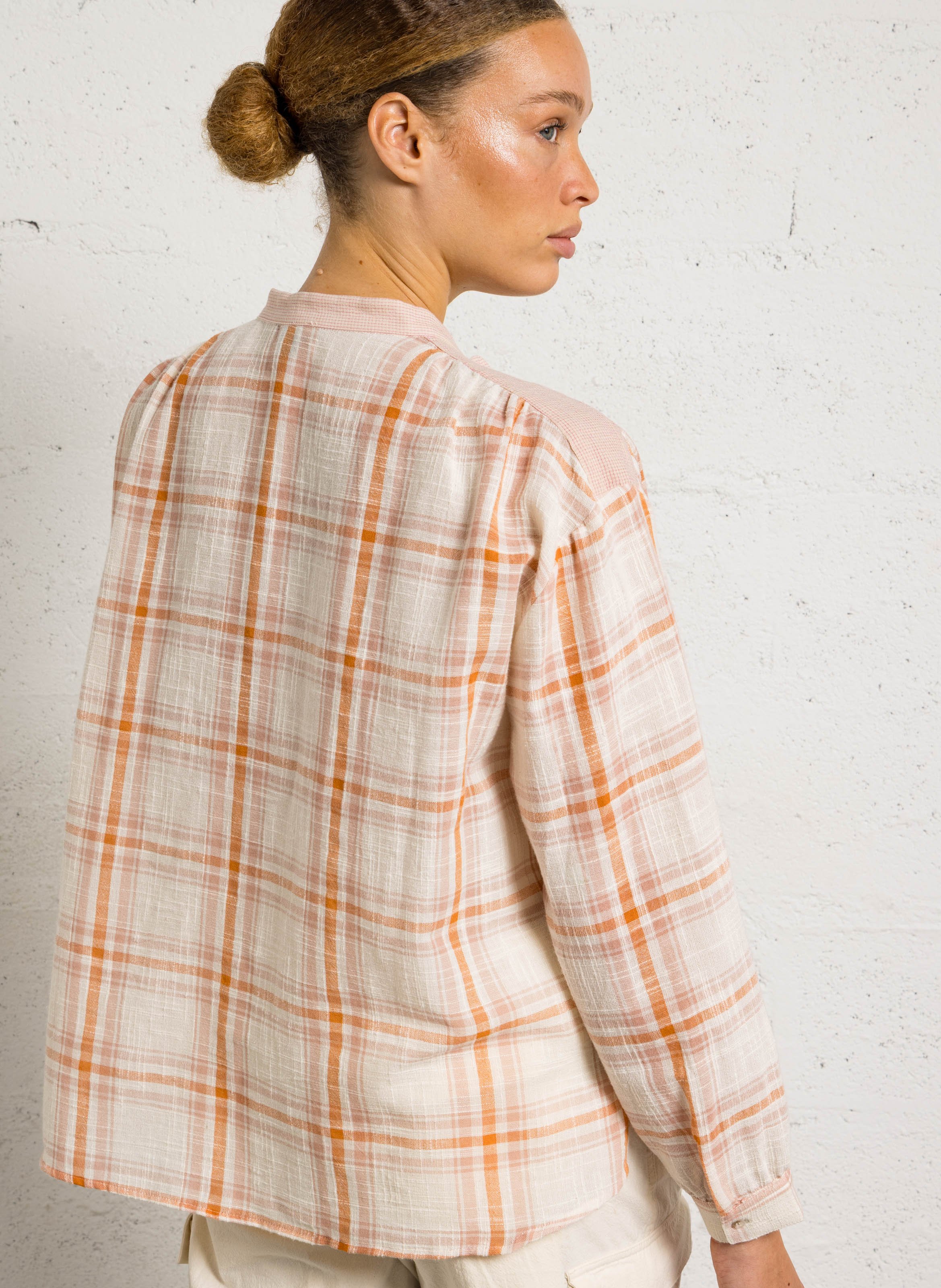 Gerade geschnittene Bluse aus Bio-Baumwolle mit Rundhalskragen und Print SACRECOEUR Mehrfarbig