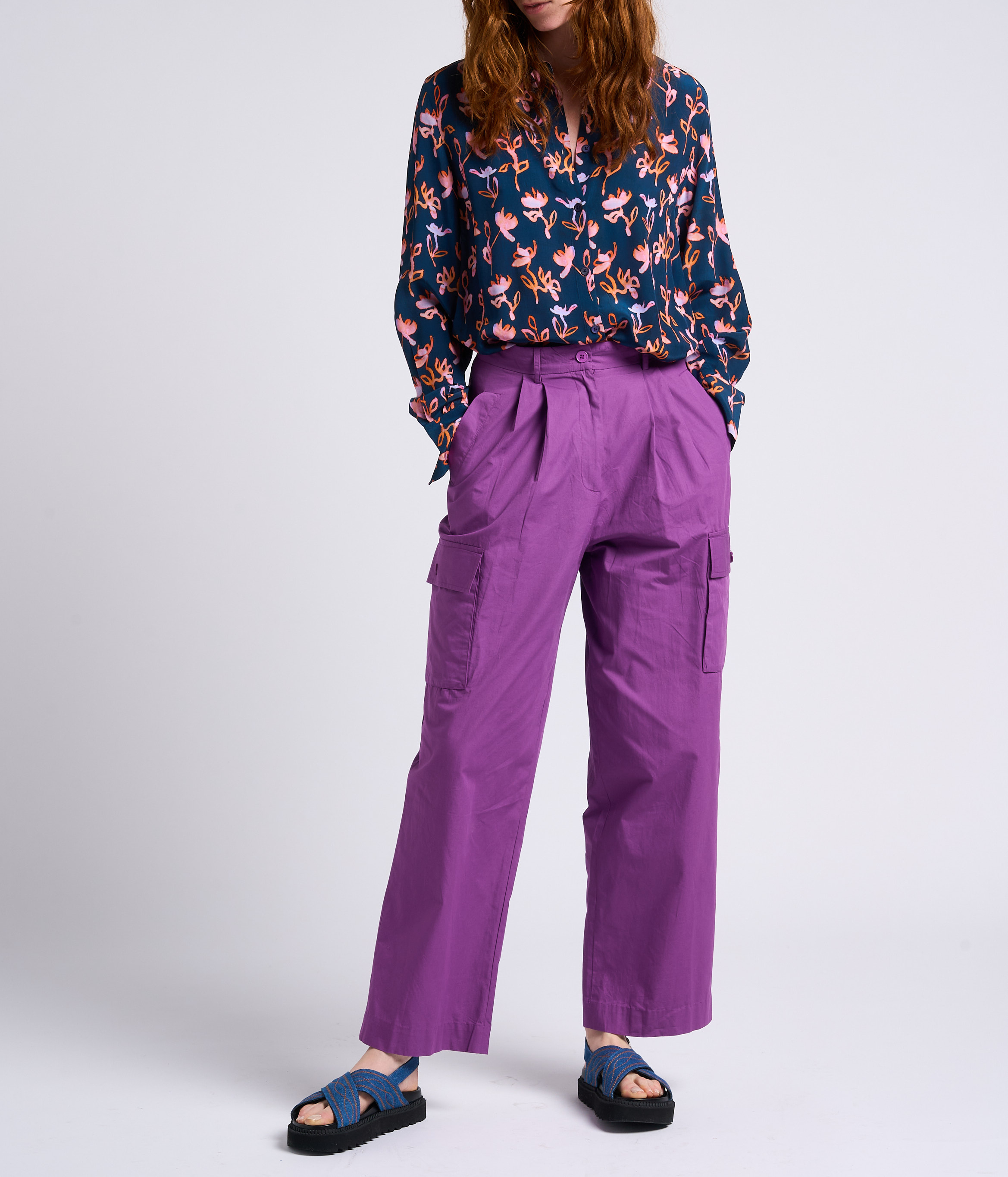 Gerade geschnittene fließende Bluse mit klassischem Kragen PAUL SMITH Blau