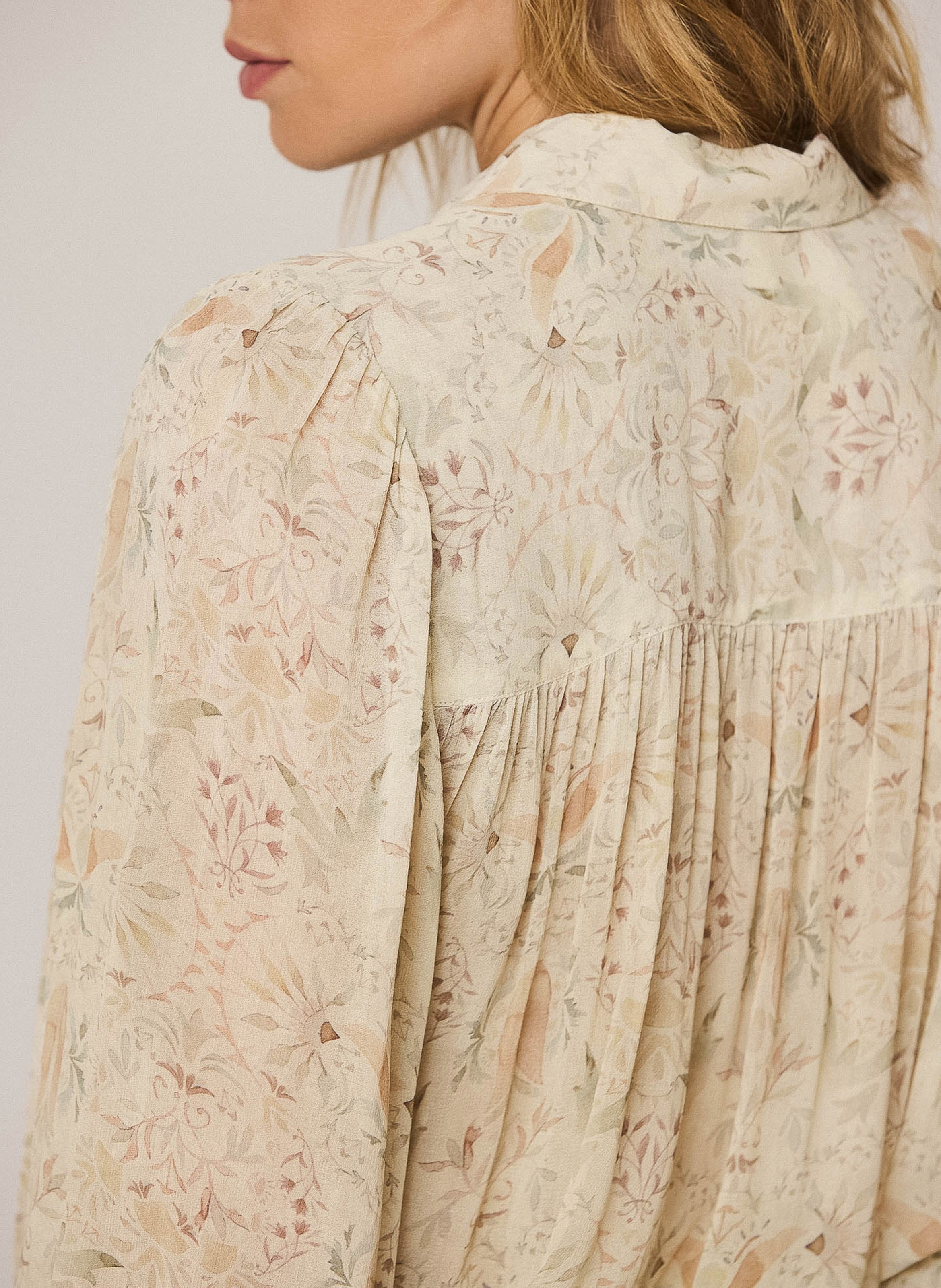Loose-fit shirt with classic collar INDI & COLD Multicolored