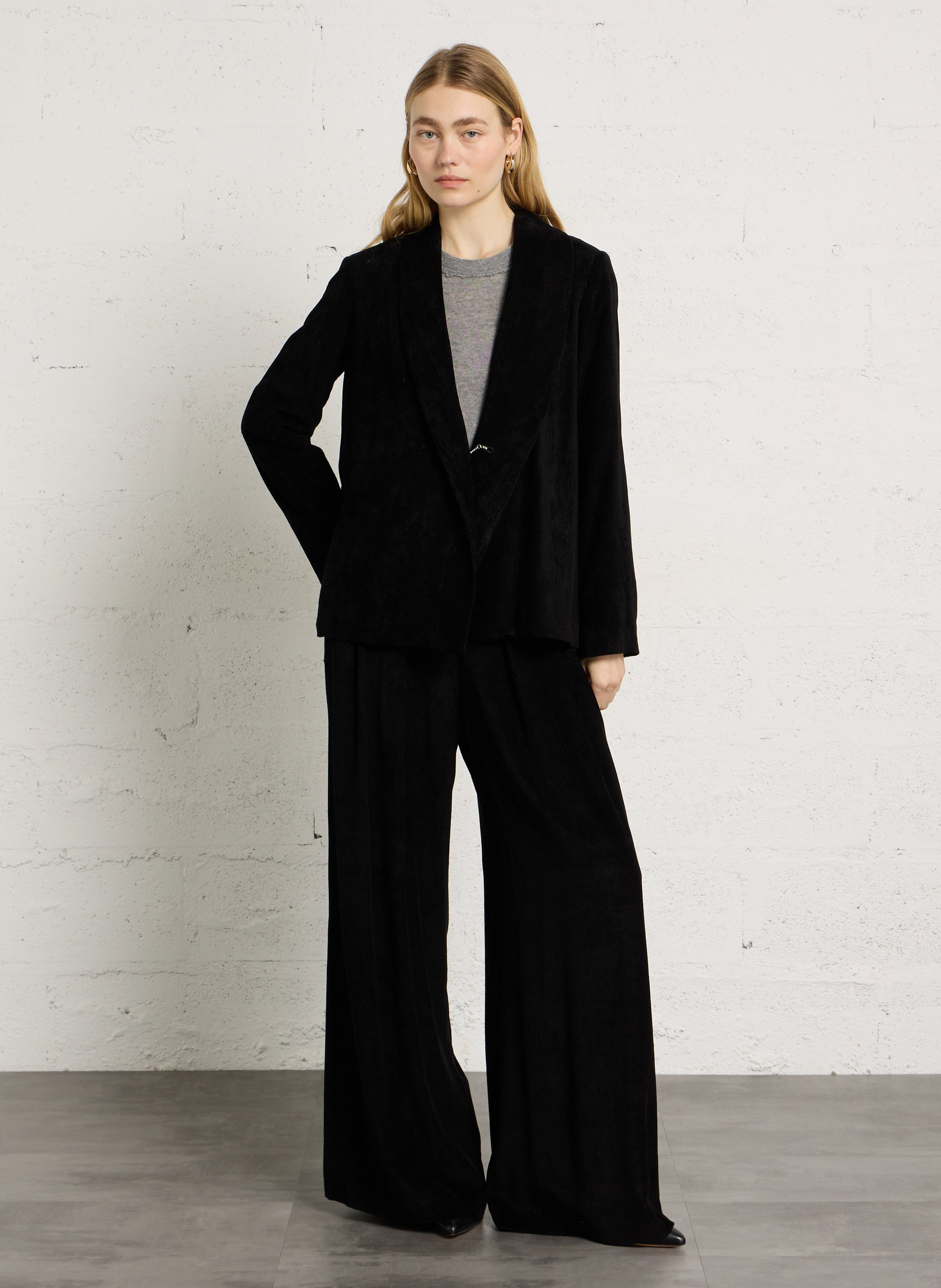 Oversized tailored blazer | Black MOMONI Women