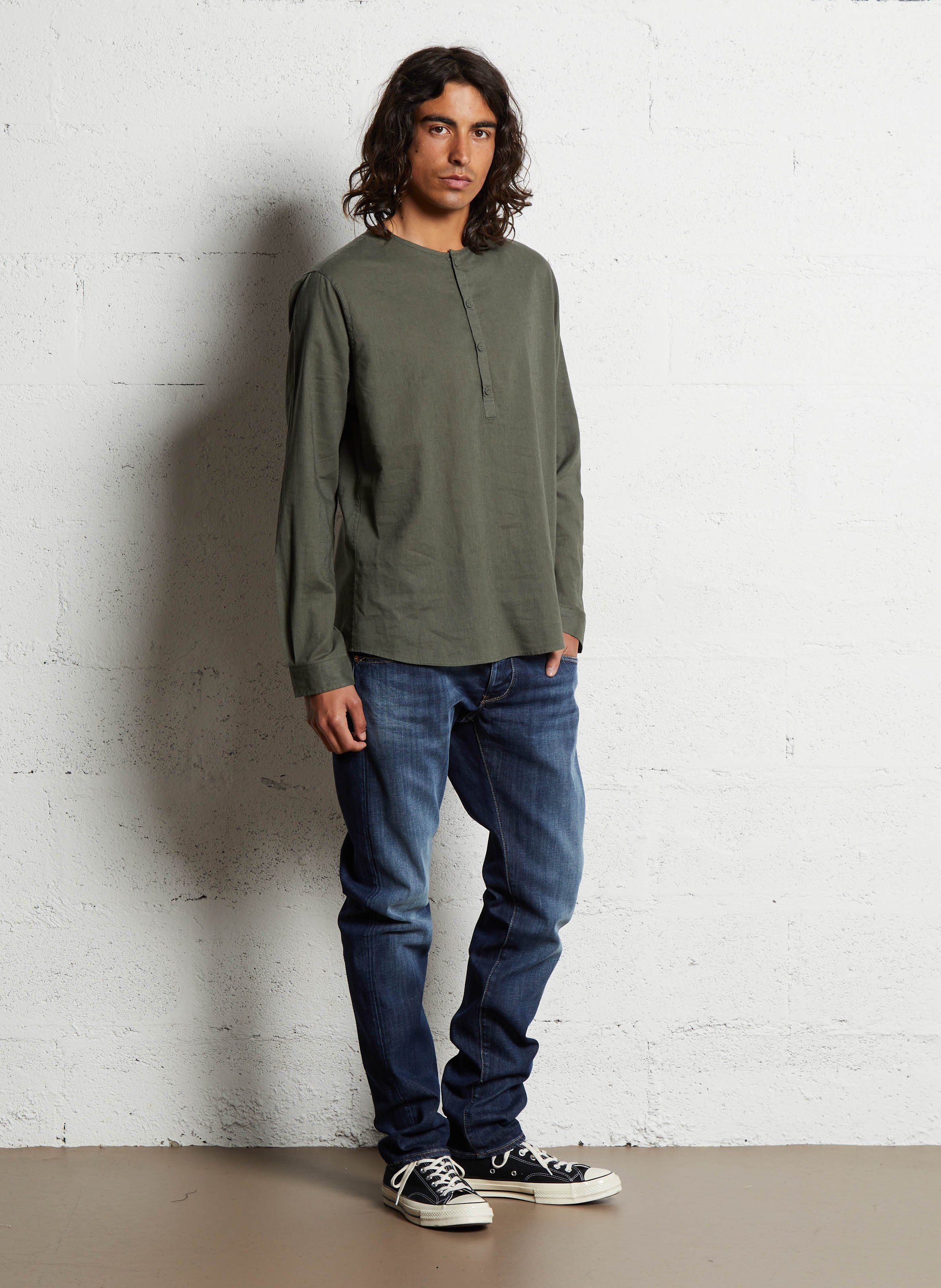 Chemise col rond en lin mélangé LE TEMPS DES CERISES Vert