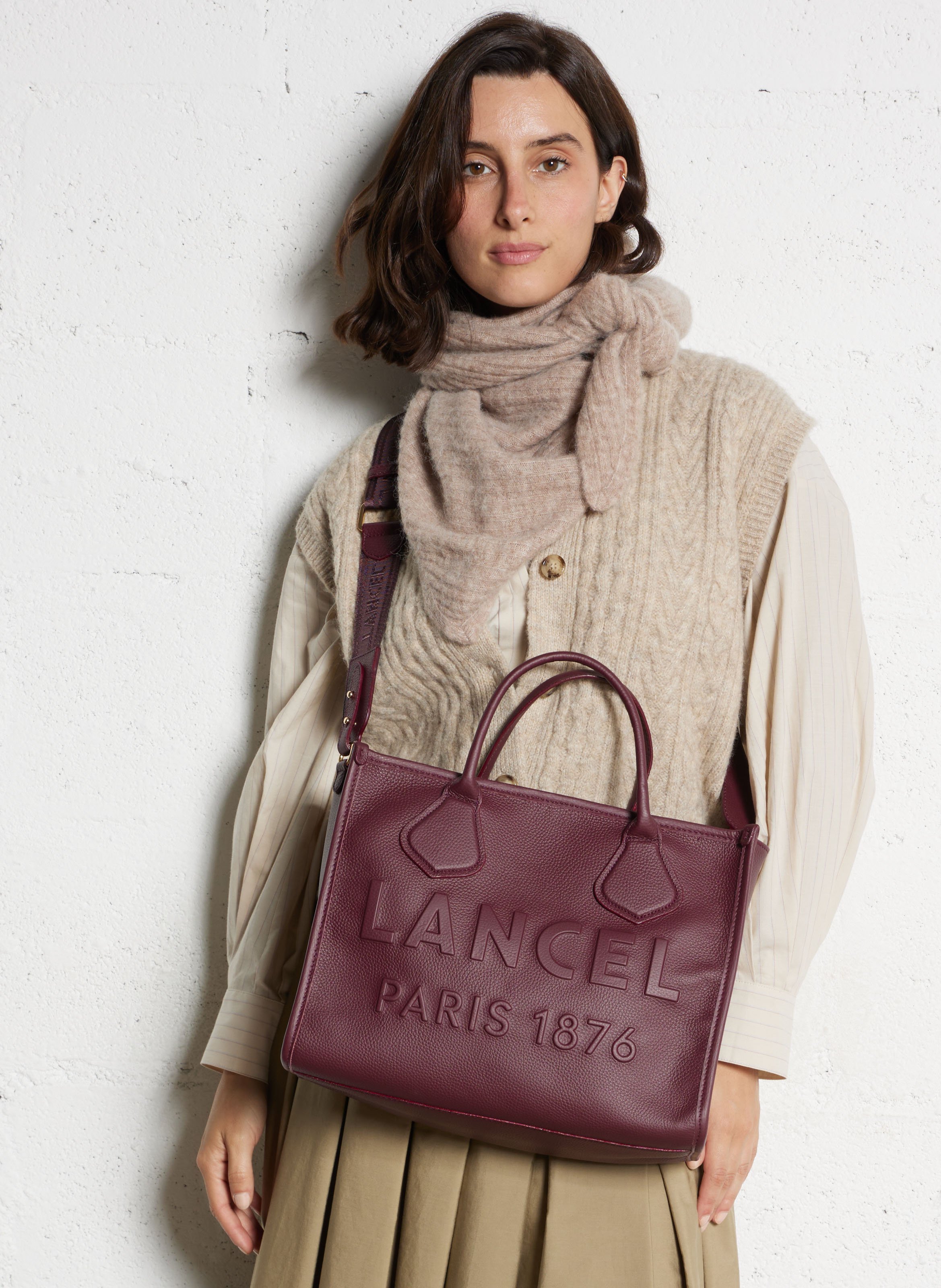 Billy L leather bag  LANCEL Plums