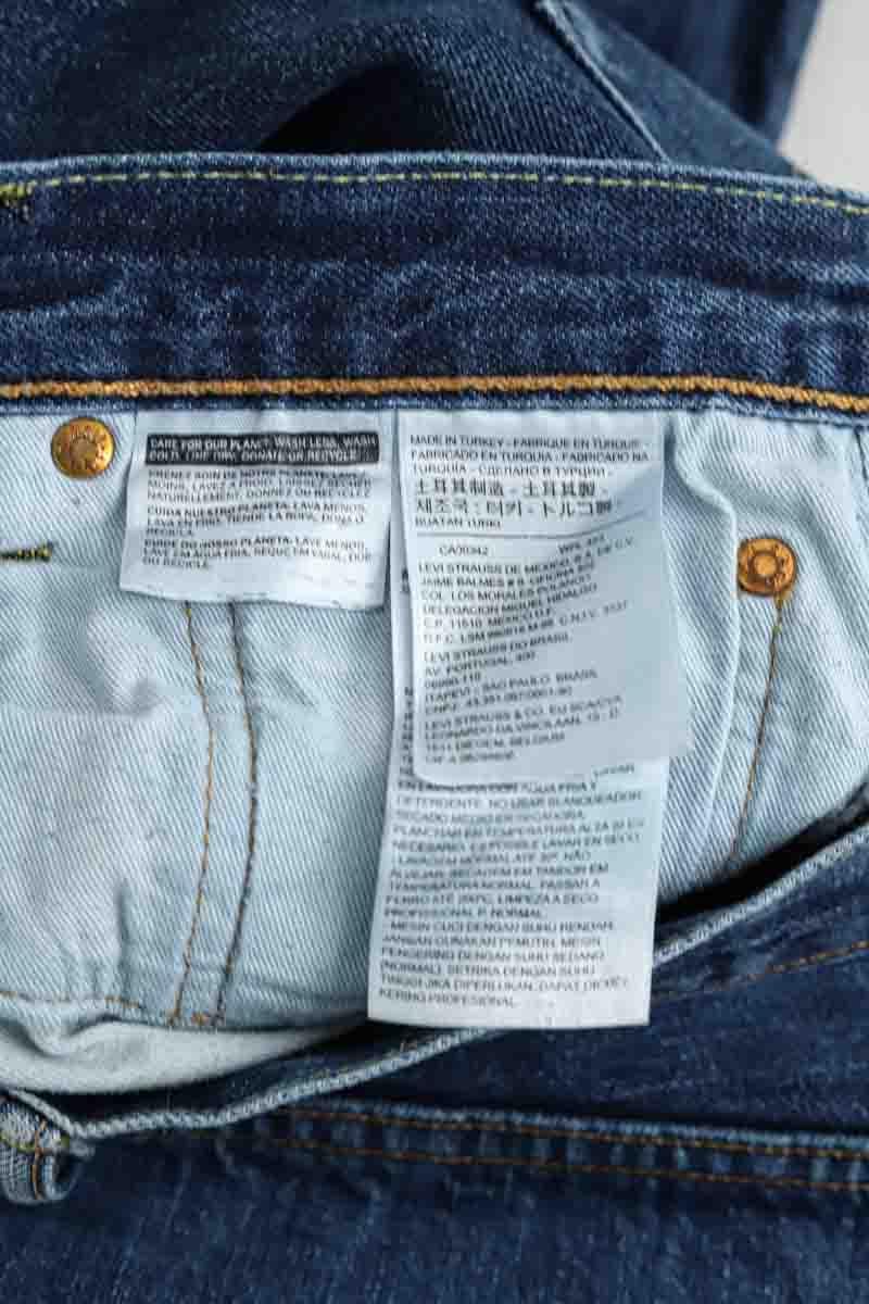 - Straight-leg jeans
- 5 pockets
- Straight cut
- Faded effect LEVI'S - Seconde main Blue