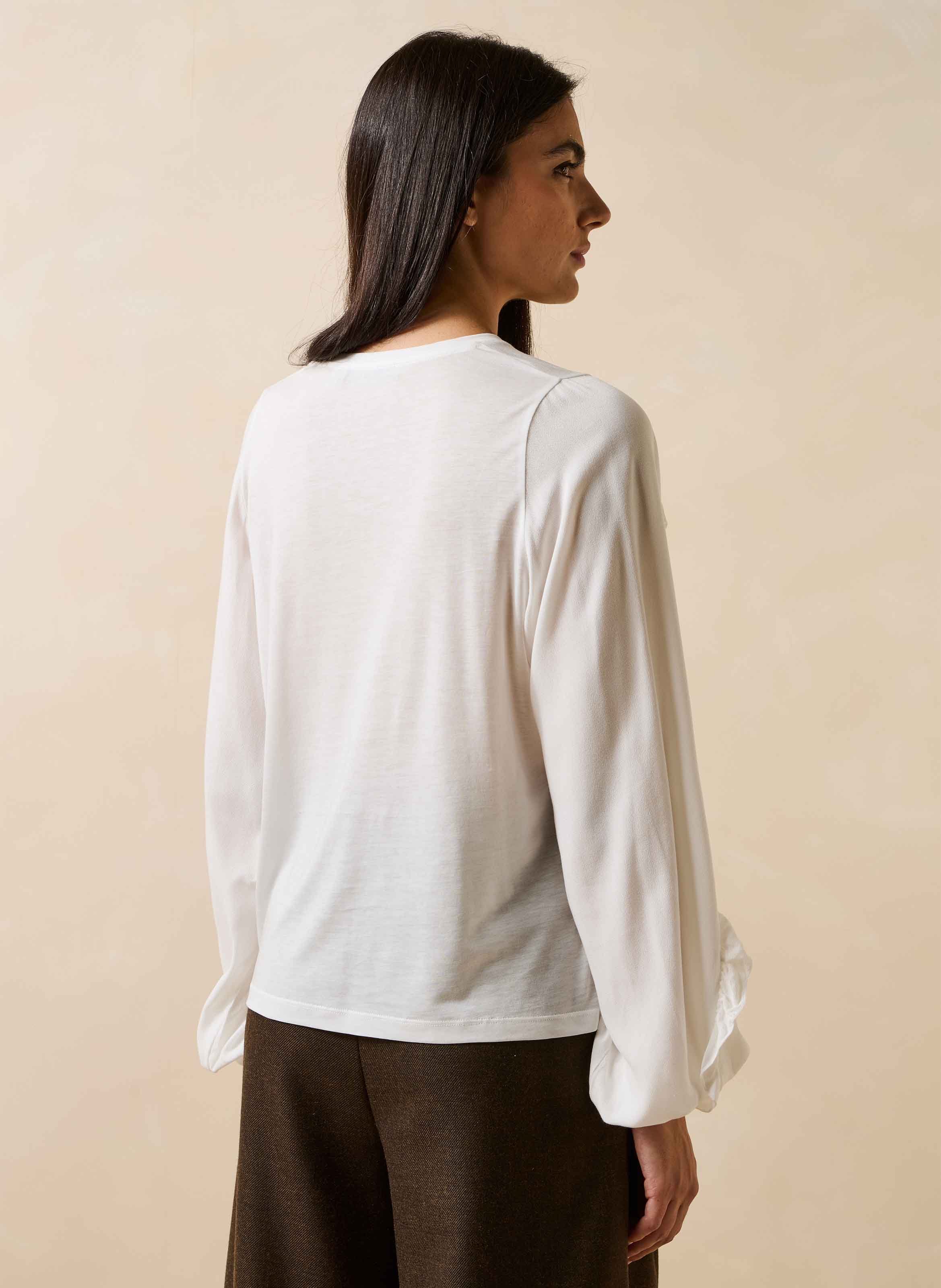 Round neck top with ruffles in two materials LA FEE MARABOUTEE White