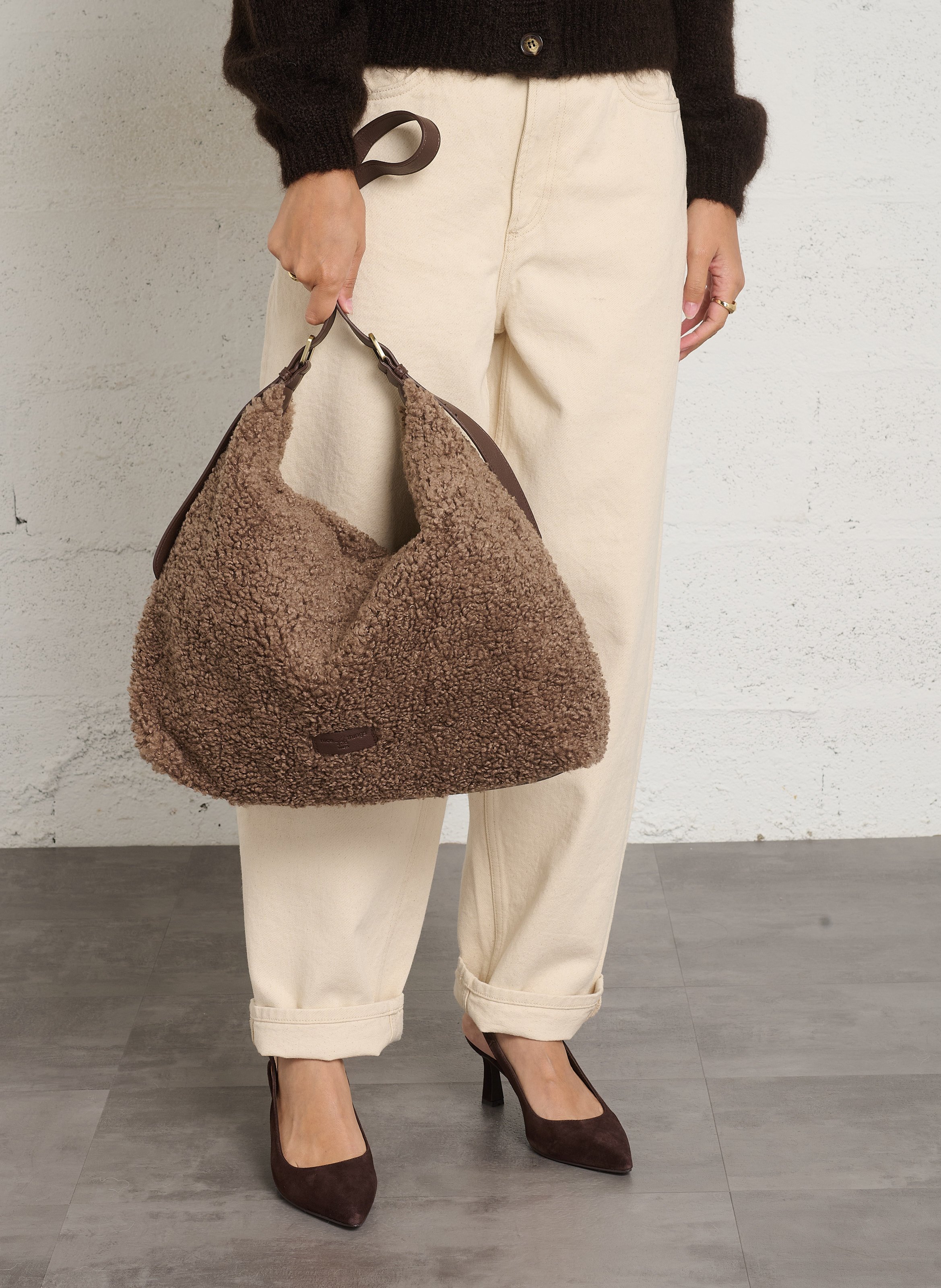 Faux fur shoulder bag NICE THINGS Brown