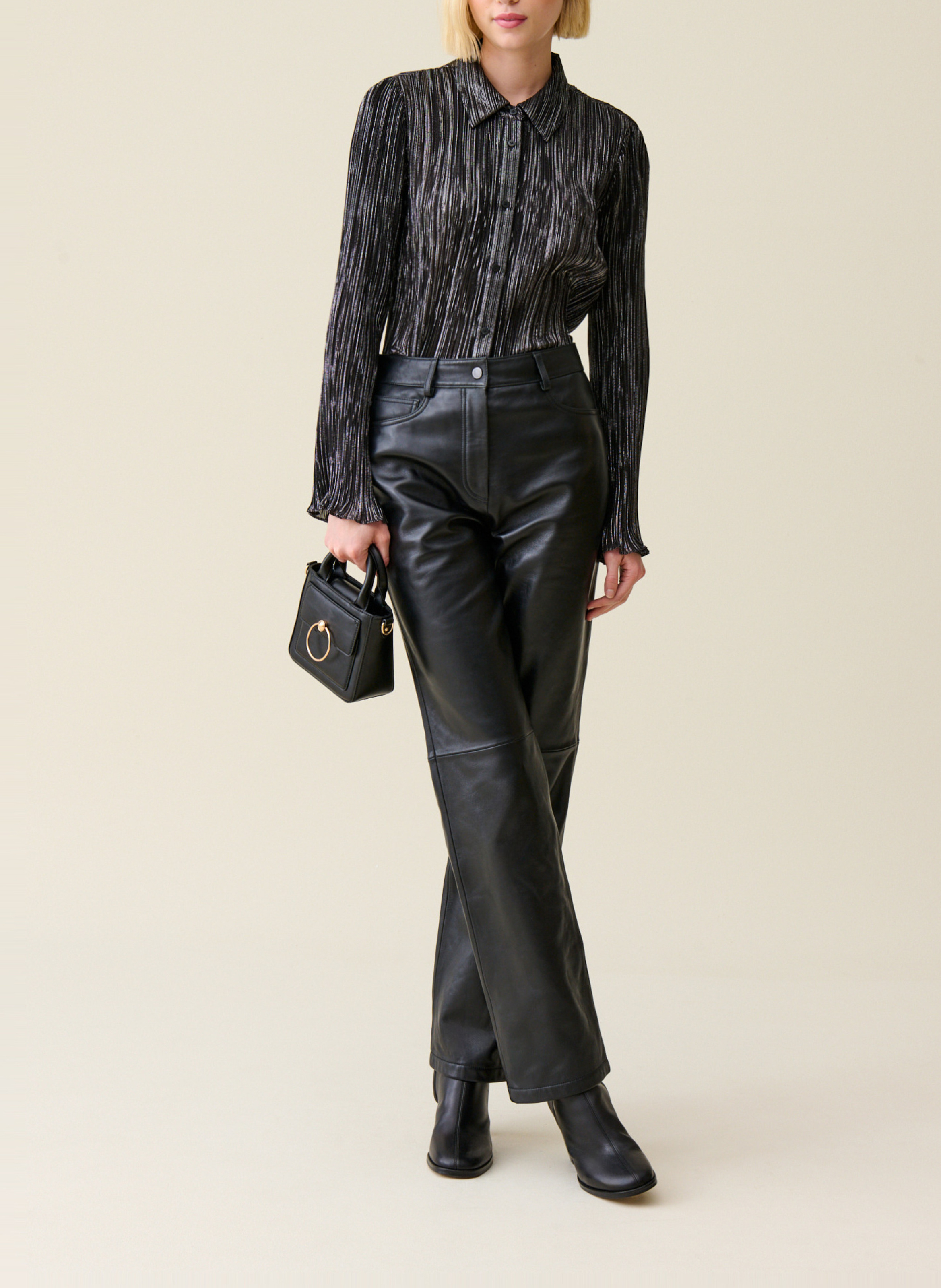 Plissee-Bluse mit klassischem Kragen CLAUDIE PIERLOT Schwarz