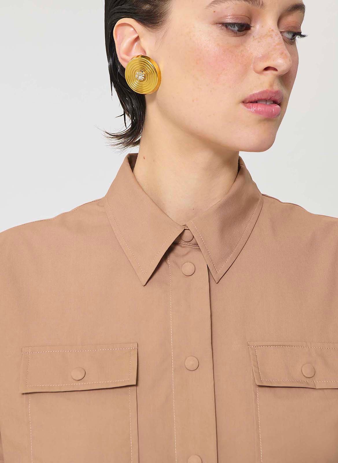 Chemise droite unie à poches plaquées TARA JARMON Marron