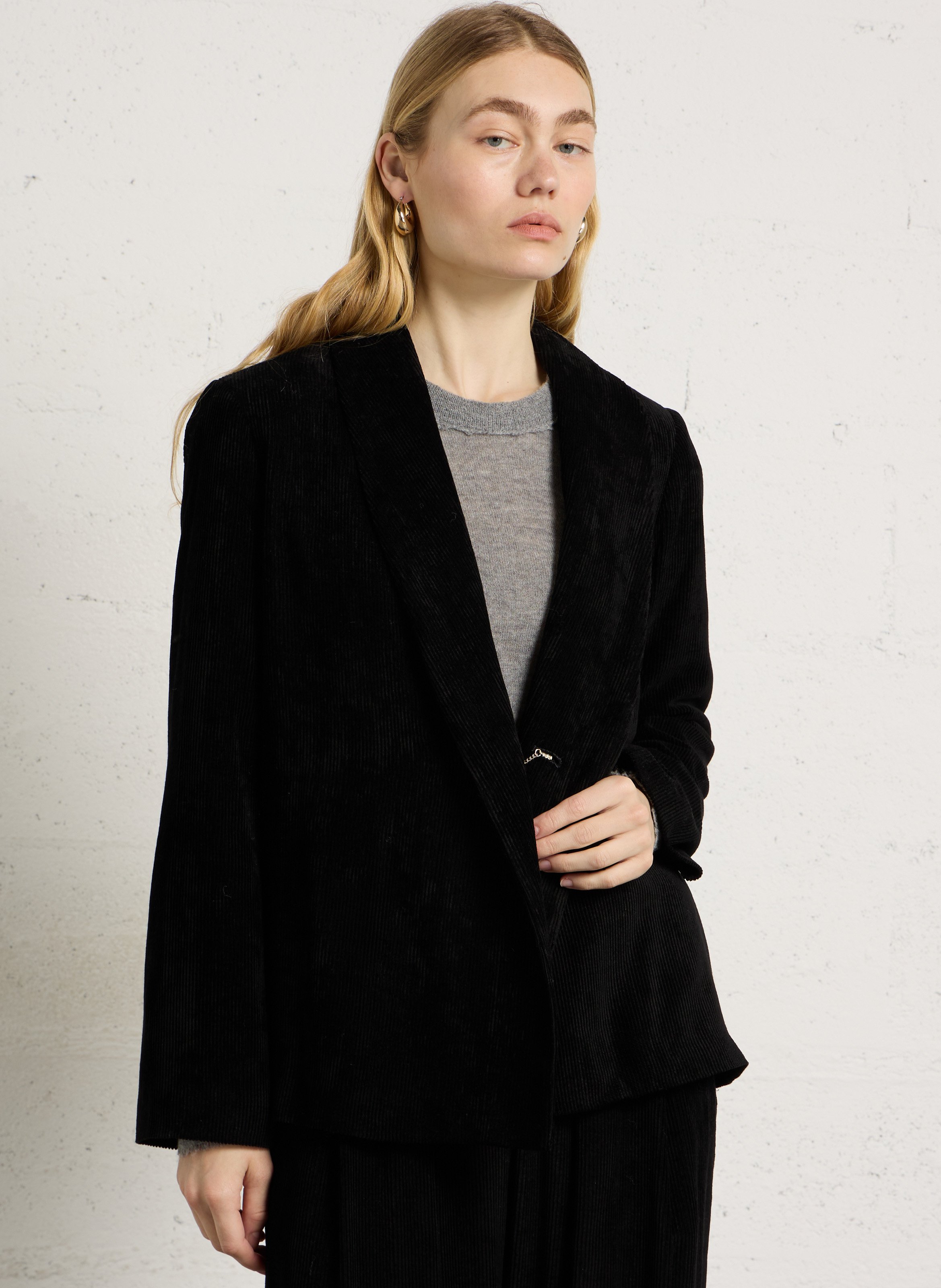 Oversized tailored blazer | Black MOMONI Women