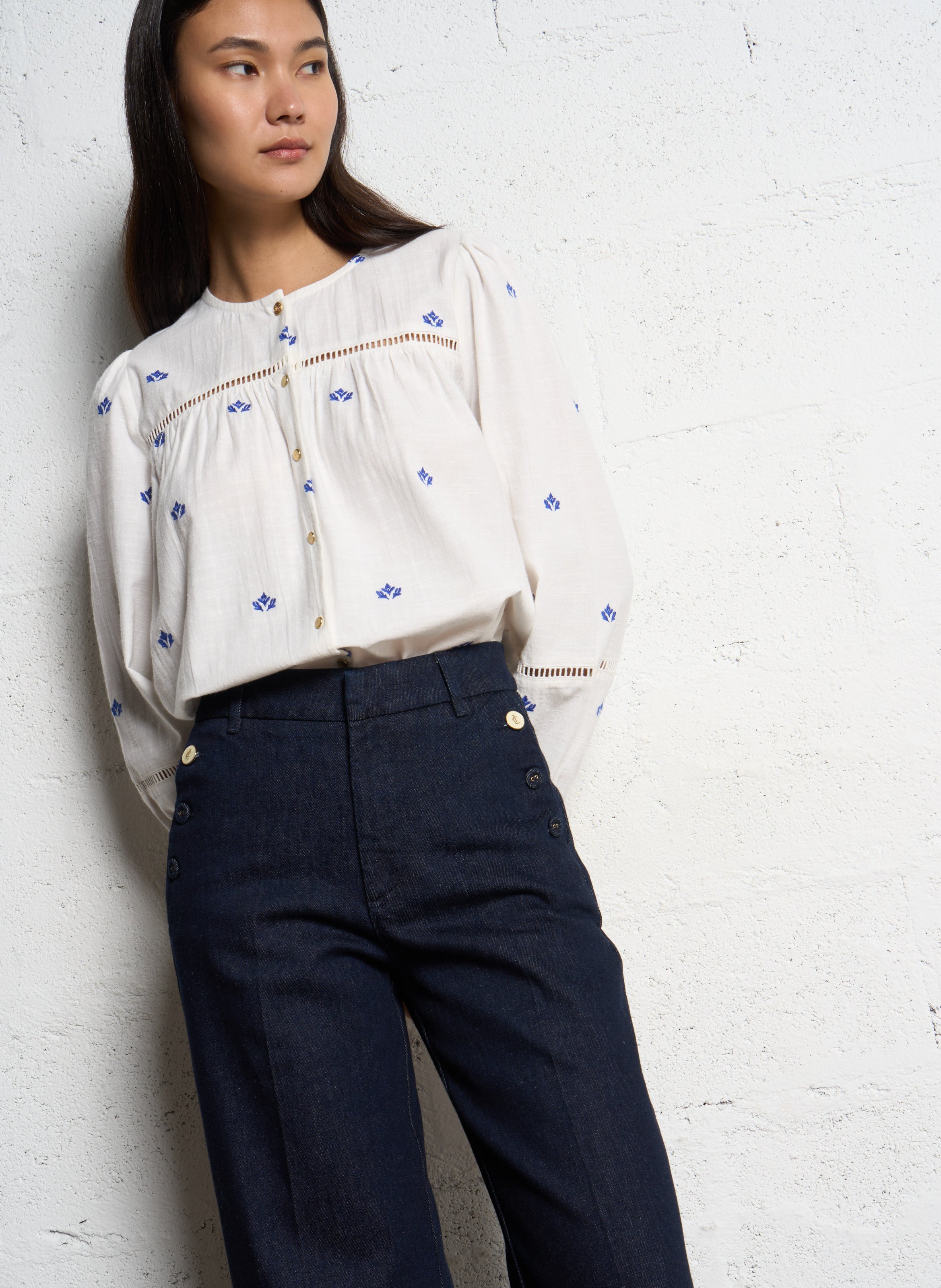 Loose-fit cotton blouse I CODE White
