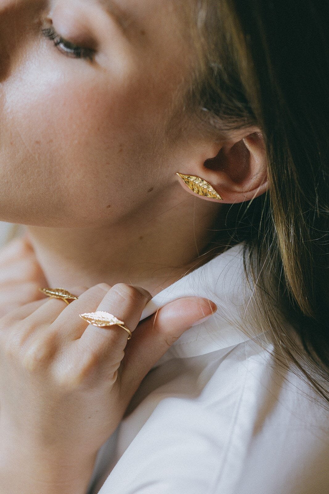 Gold-plated leaf stud earrings MONSIEUR SIMONE Golden