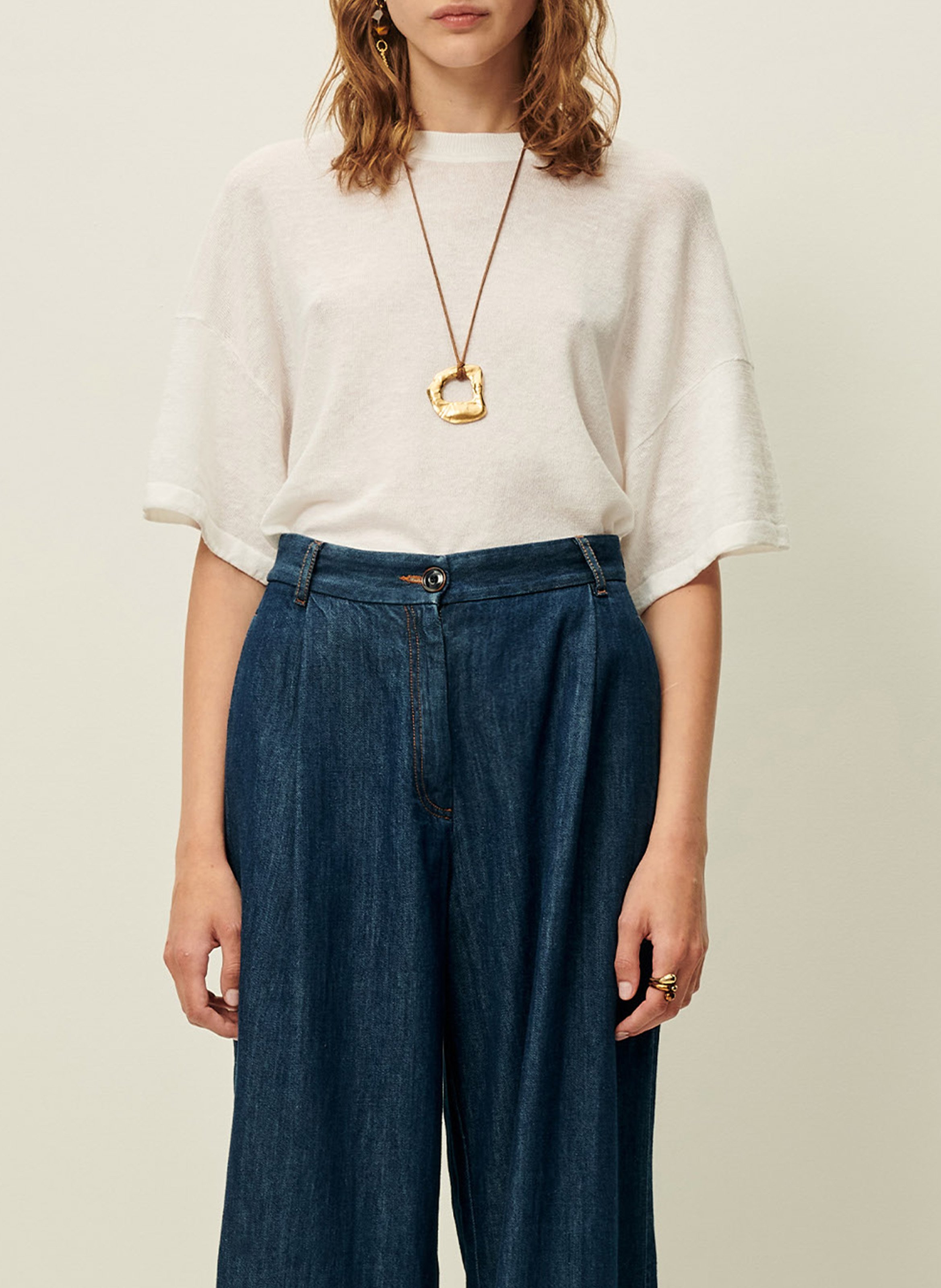 Loose-fitting solid color cotton blend T-shirt SESSUN White