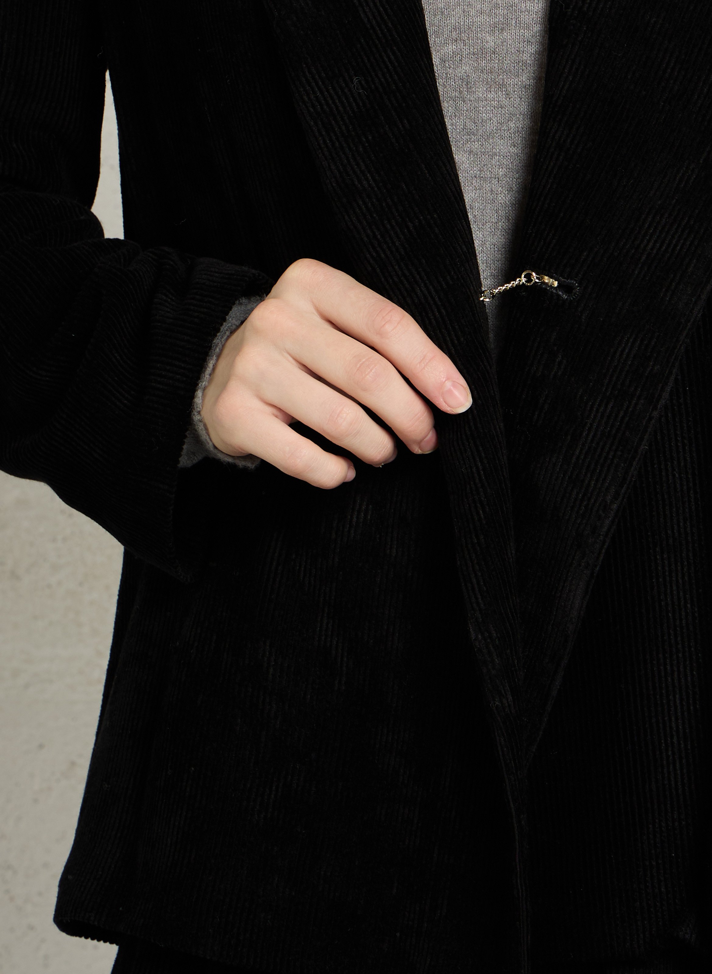 Oversized tailored blazer | Black MOMONI Women