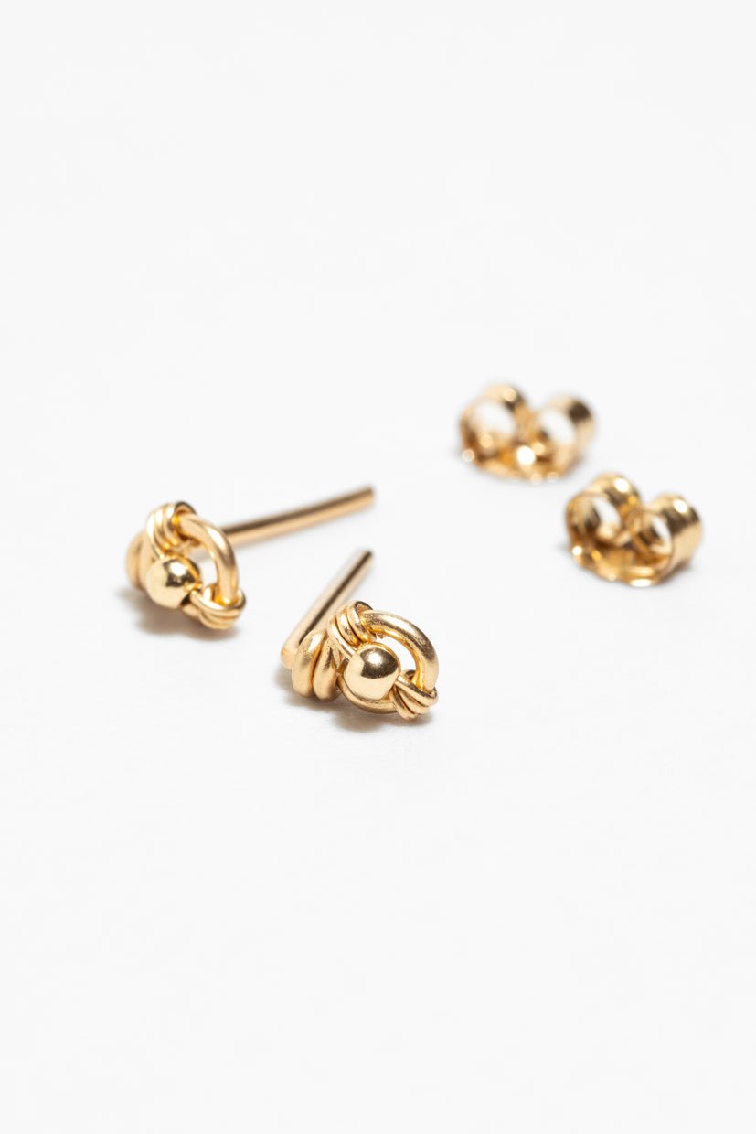 Small pineapple studs YAY Golden