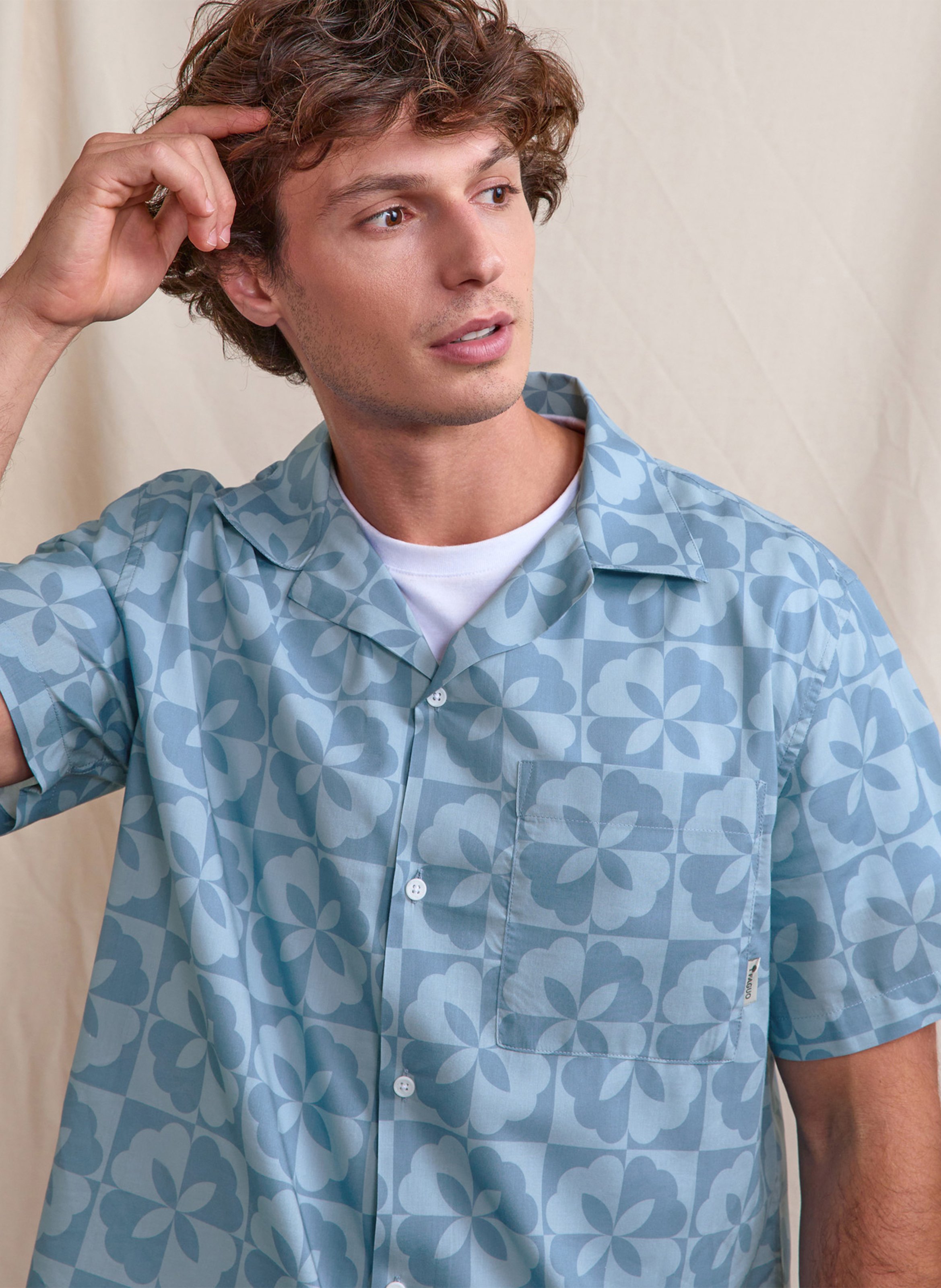 Rechte blouse met knoopsluiting en patroon FAGUO Blauw