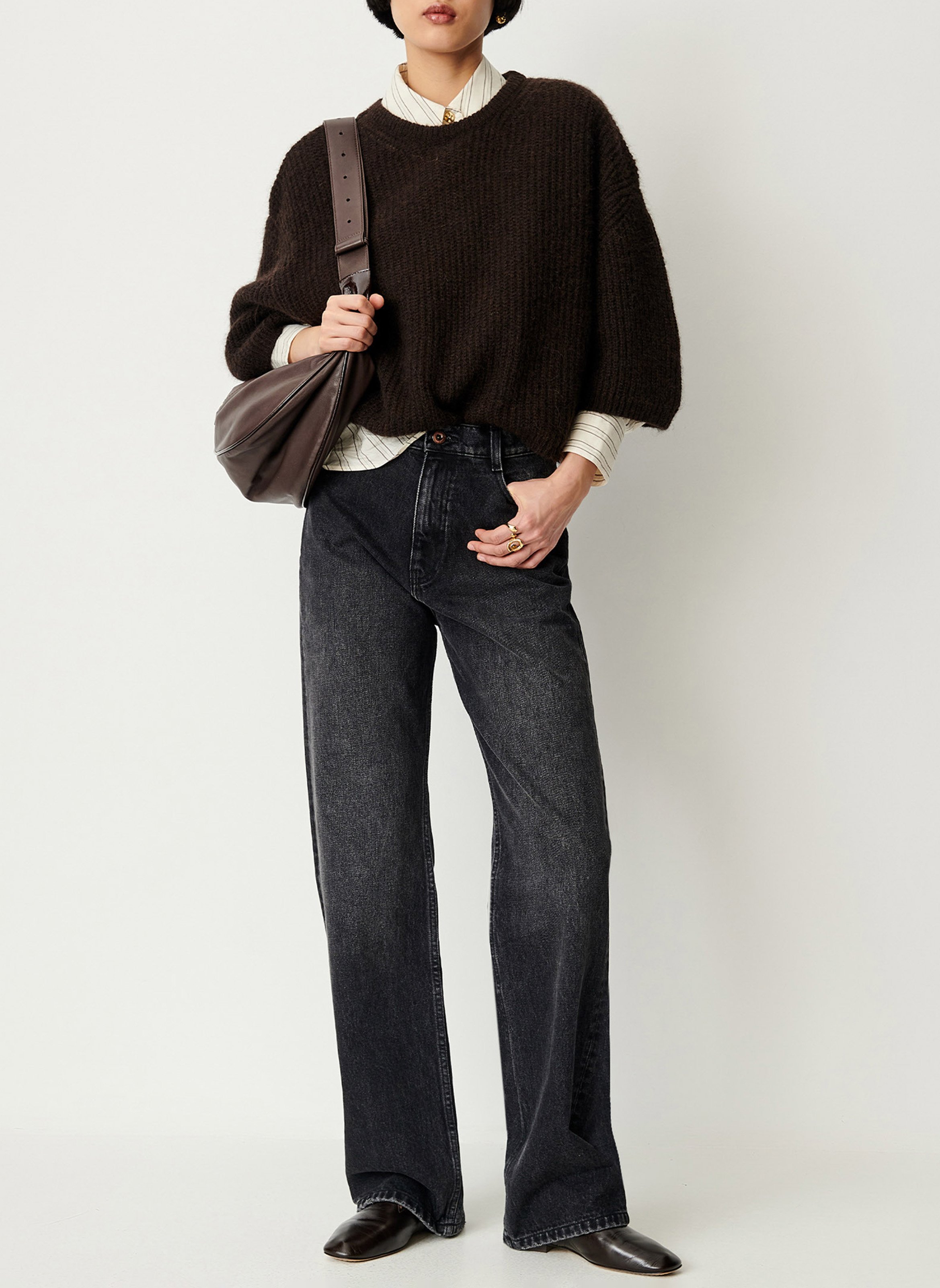 Ample round neck sweater with 3/4 sleeves in blended wool. SESSUN Brown