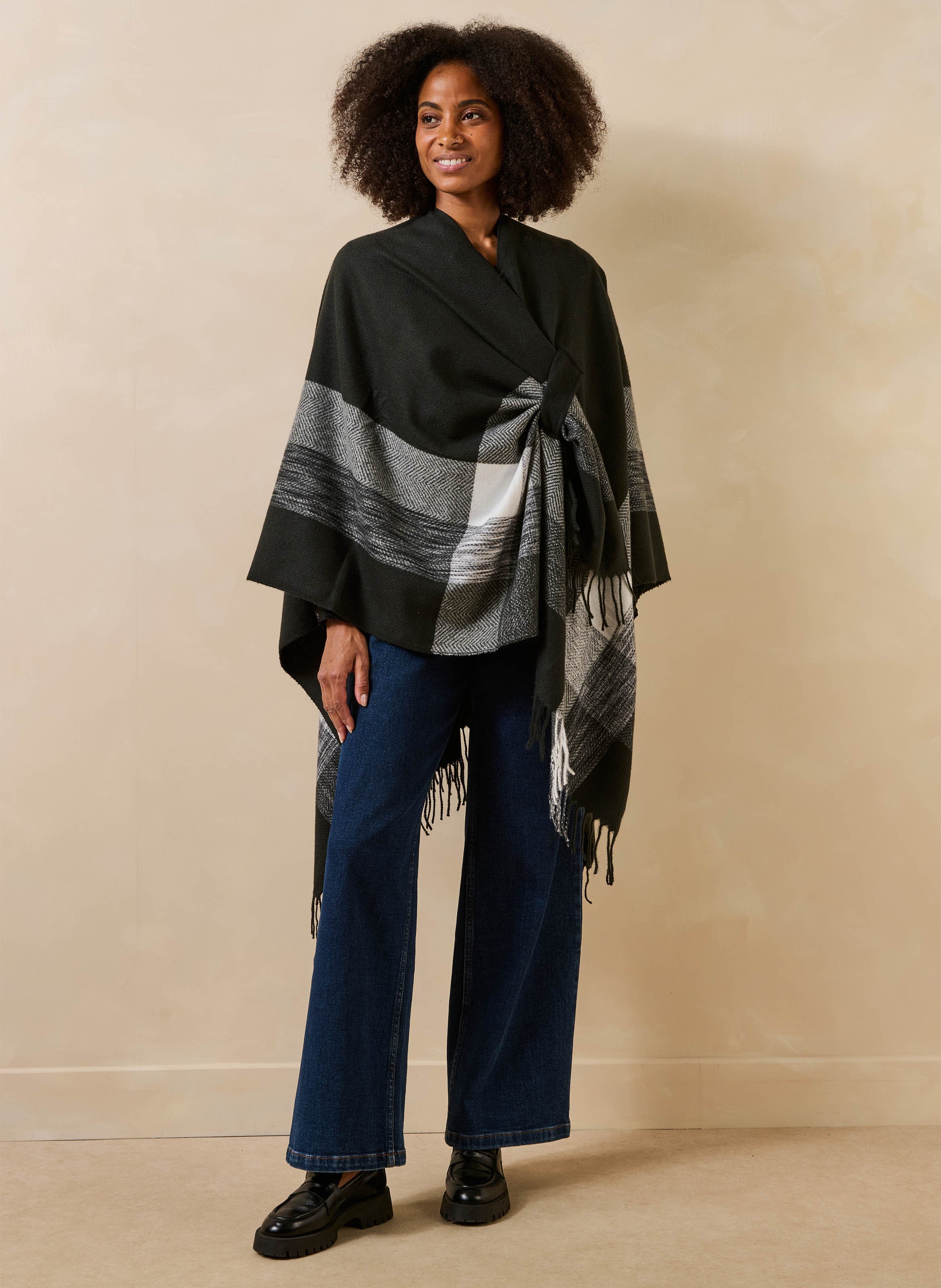 Loose-Fitting Printed Cape LA FEE MARABOUTEE Black