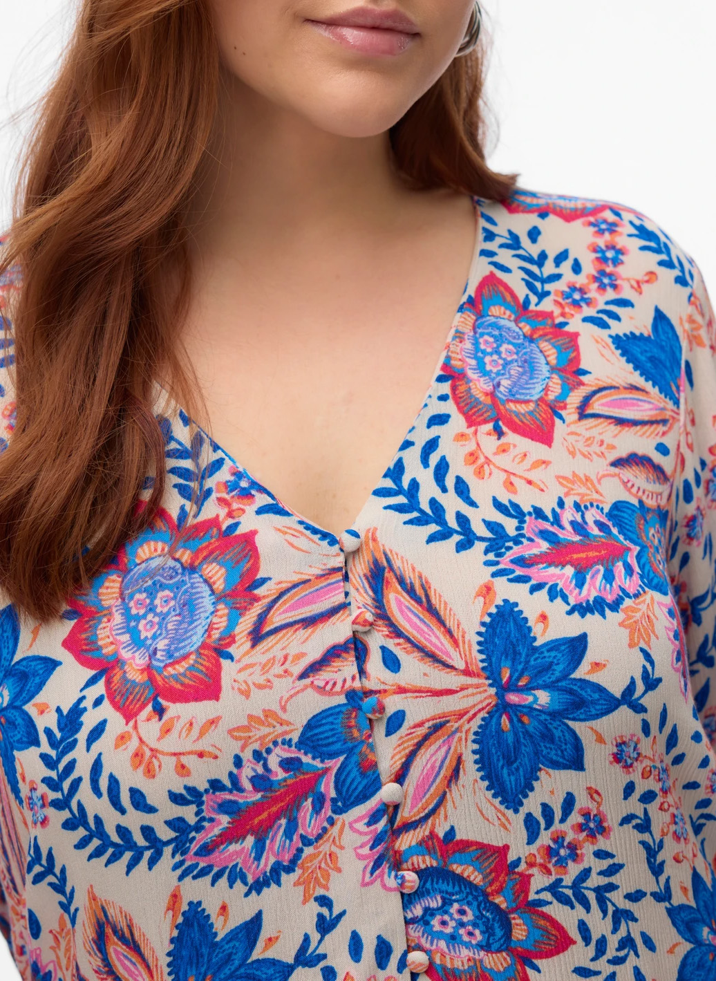 Kurzkleid mit V-Ausschnitt und Print Beige