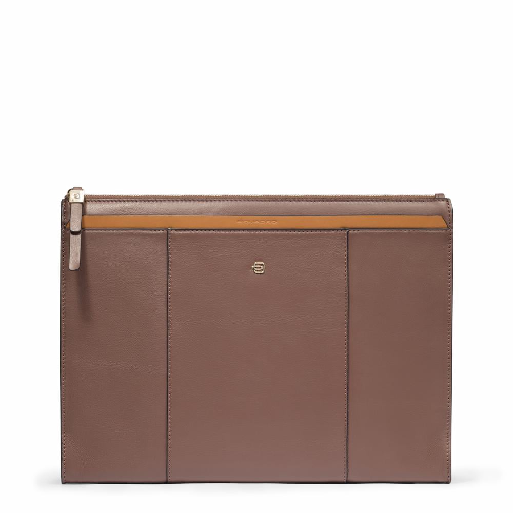Women's leather clutch for iPad® PIQUADRO