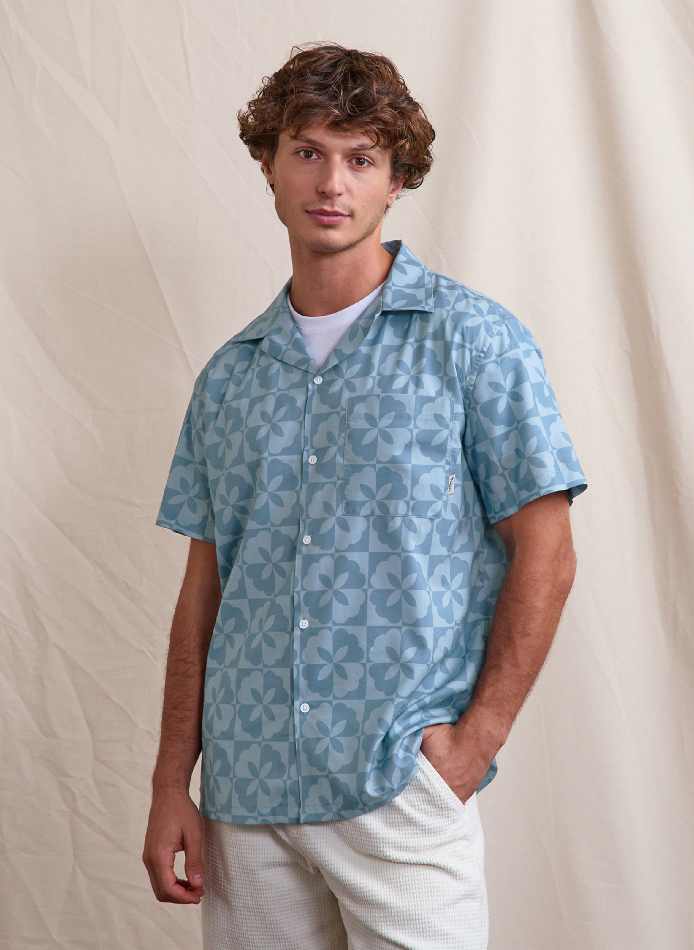 Rechte blouse met knoopsluiting en patroon FAGUO Blauw