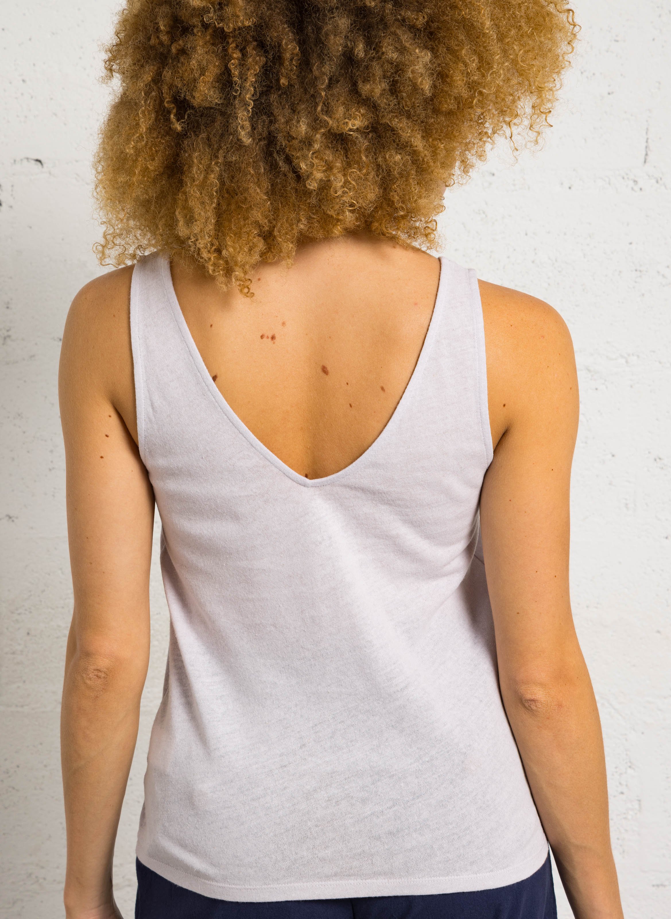 Rundhalsausschnitt Tanktop aus Baumwolle und Leinen gemischt. MAJESTIC FILATURES Violett