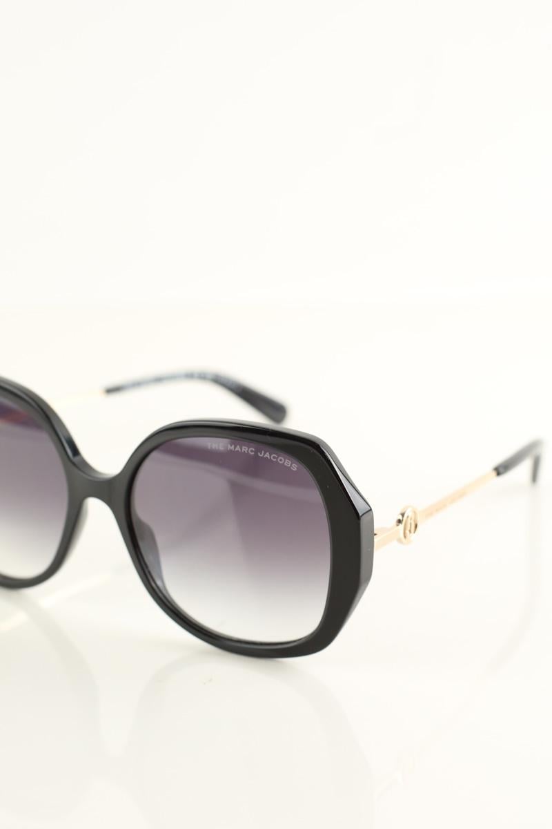 Black sunglasses MARC JACOBS - Seconde Main Black