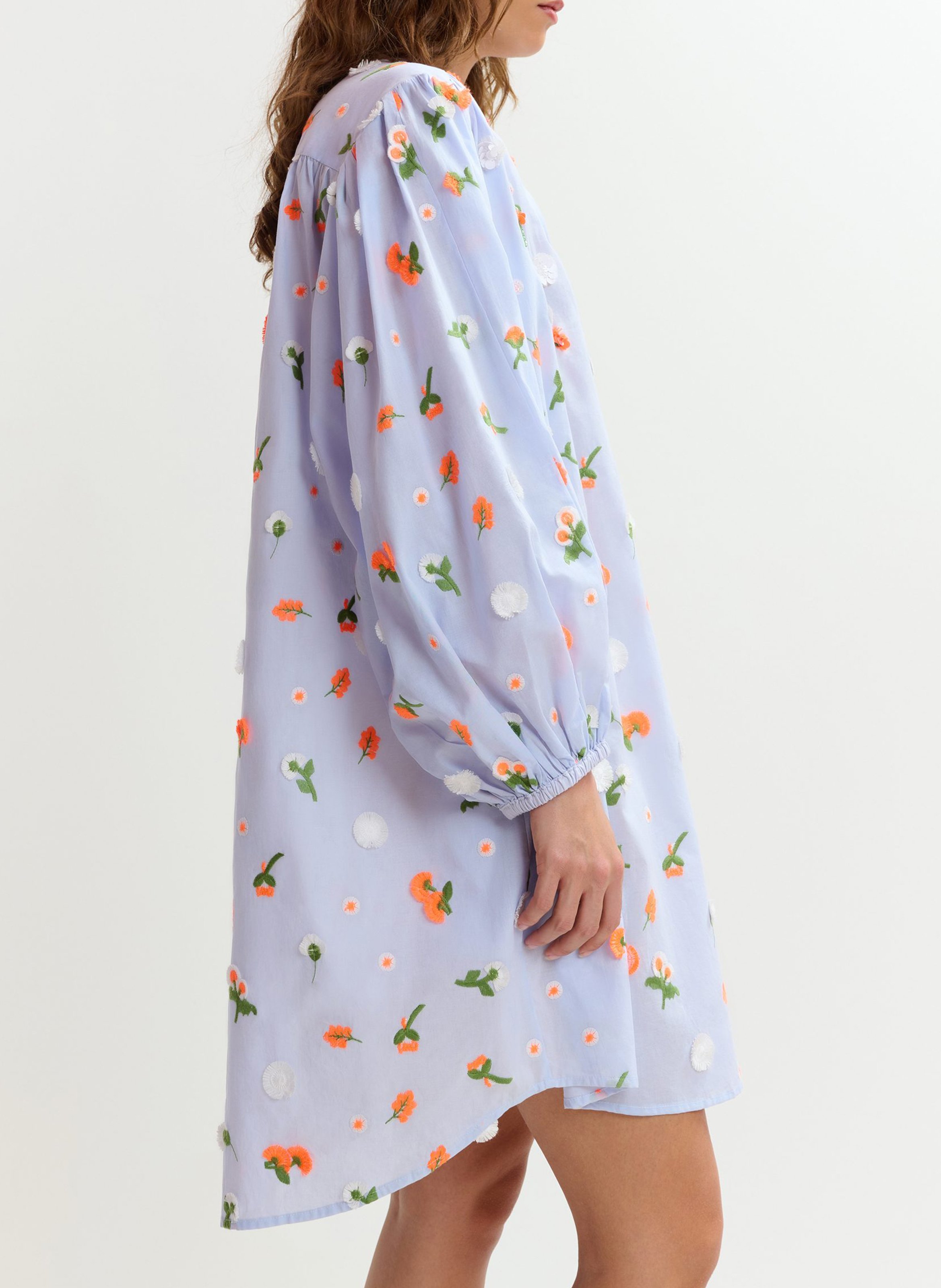 Short loose-fitting round-neck embroidered dress ESSENTIEL ANTWERP Blue